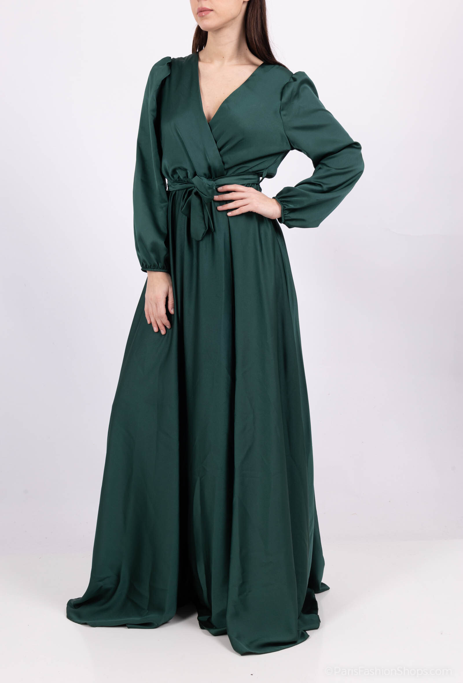 Grossiste FEELOOK - Robe en satin a manches longues et ceinture, taille stretch