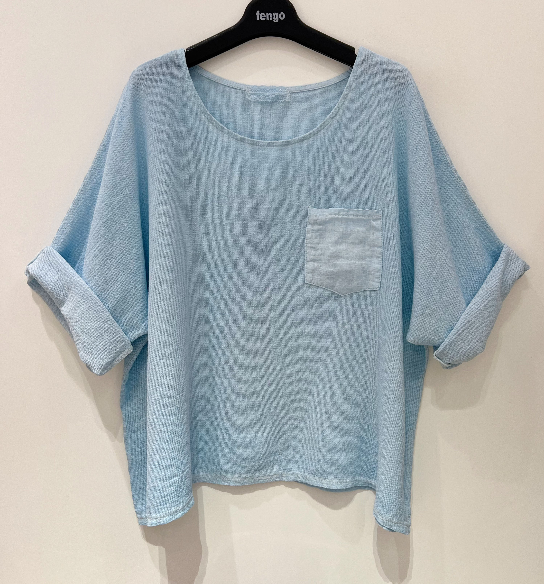 Großhändler Fengo by Pretty Collection - Einfaches T-Shirt aus Leinen/Baumwoll-Mix mit 1 Tasche