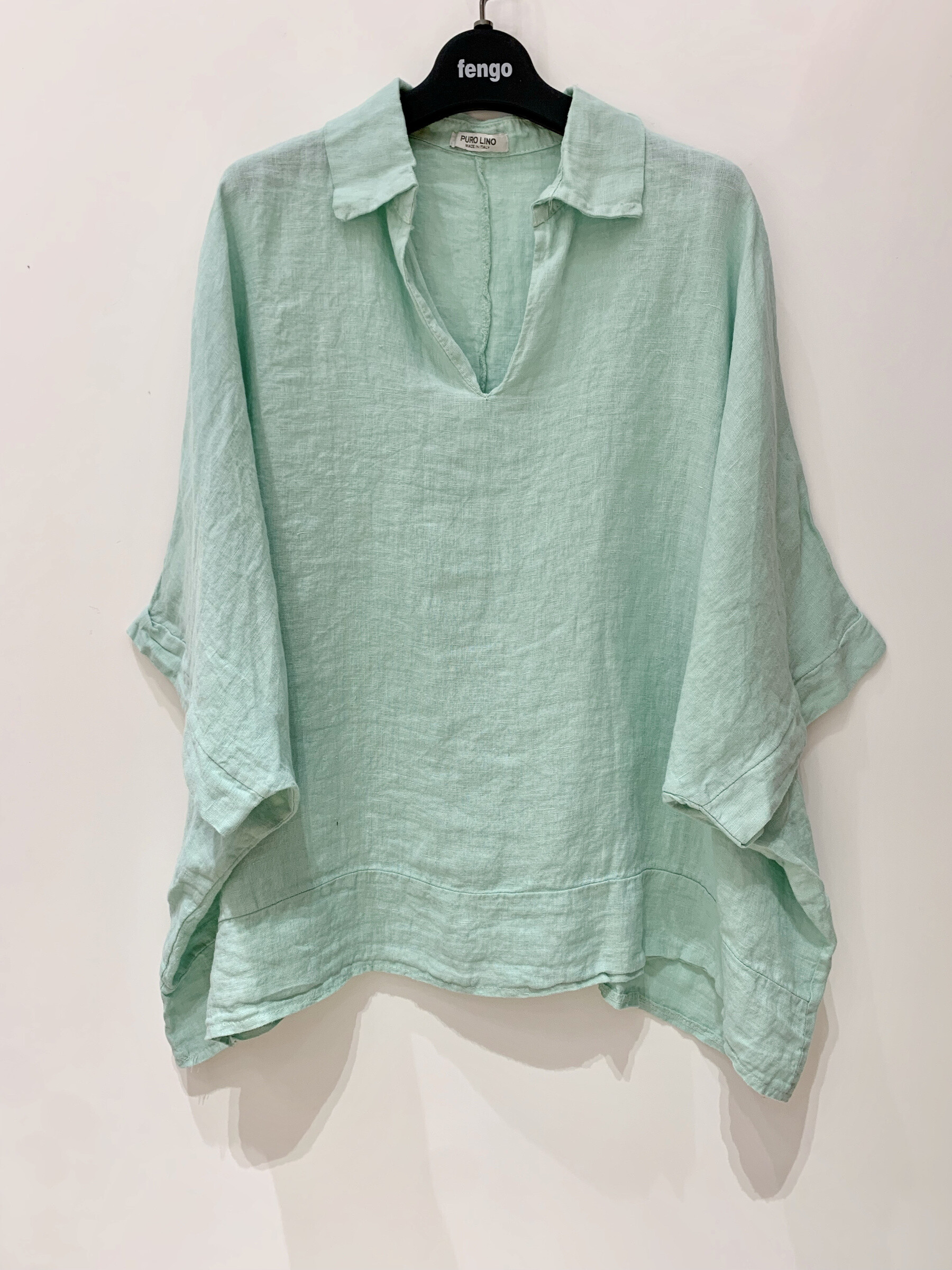 Großhändler Fengo by Pretty Collection - Weite Leinenbluse mit Fledermausärmeln.
