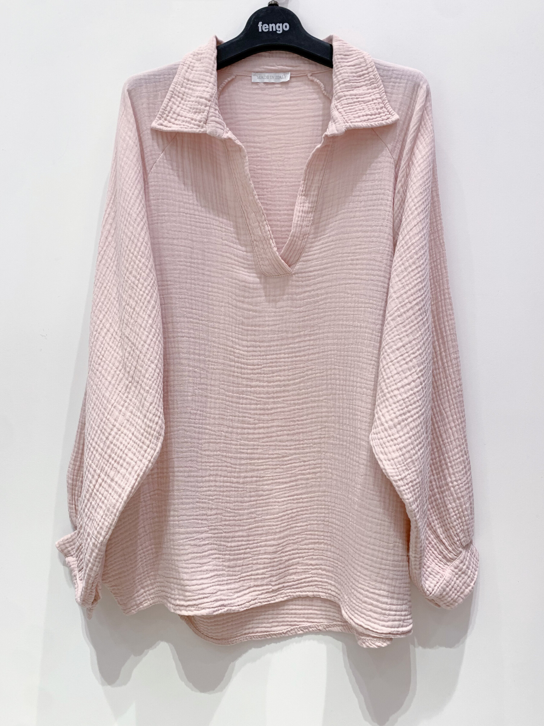 Großhändler Fengo by Pretty Collection - Oversize-Bluse aus Baumwollgaze mit V-Ausschnitt und Ballonärmeln