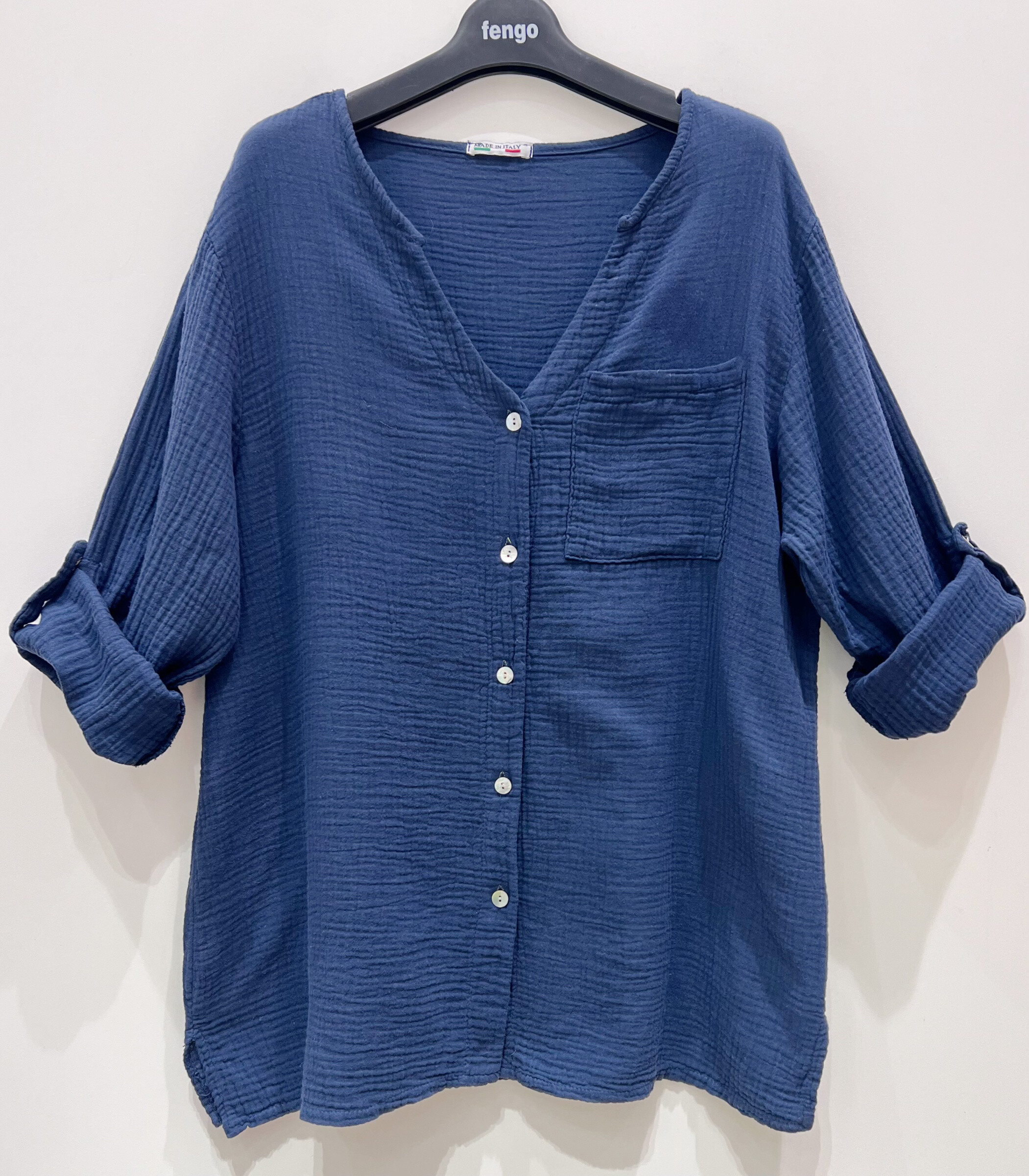 Grossiste Fengo by Pretty Collection - Chemise boutonné en gaze de coton,  à col v, manches longues