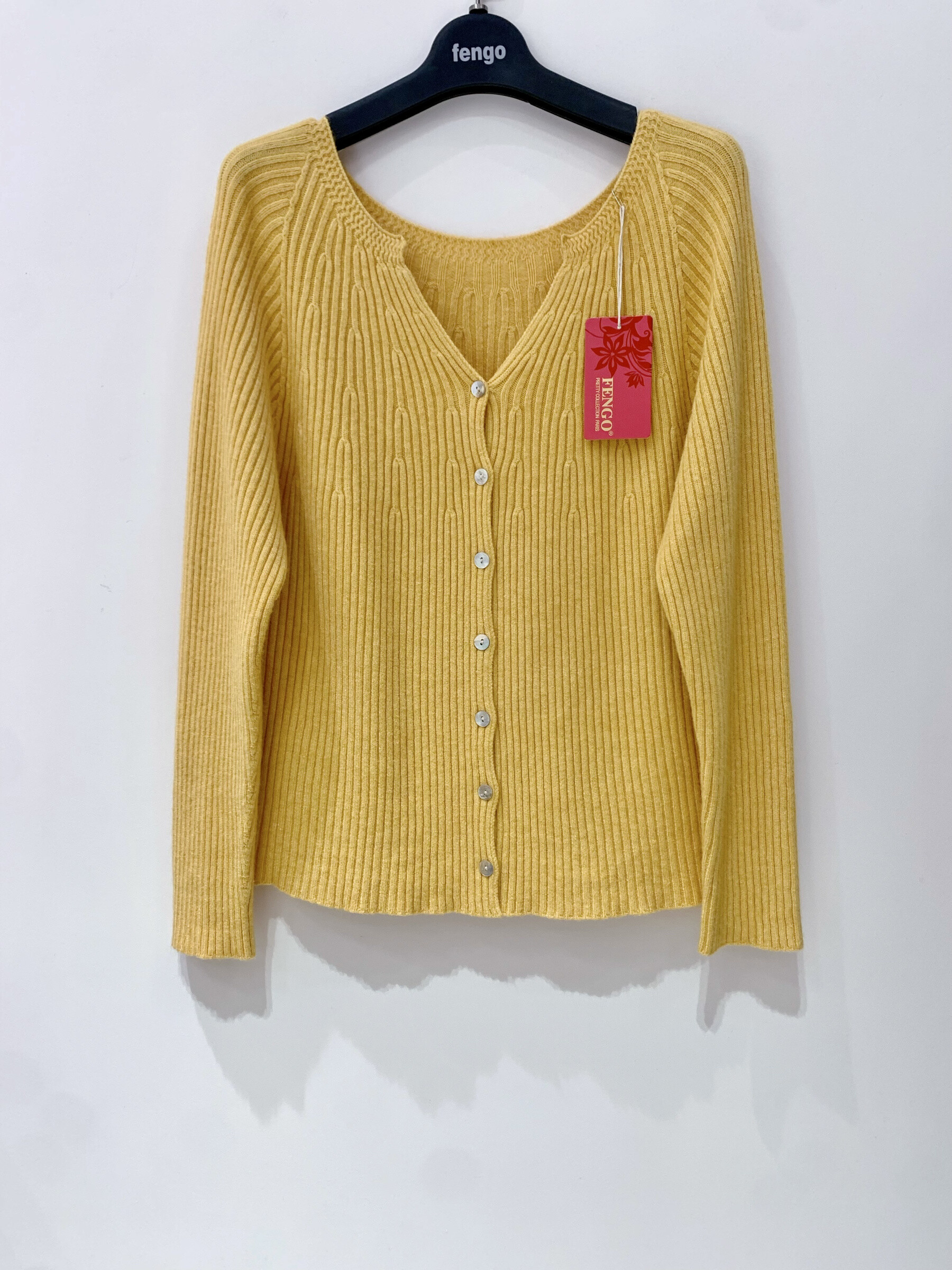 Grossiste Fengo by Pretty Collection - Gilet boutonné, 3D à manches longues