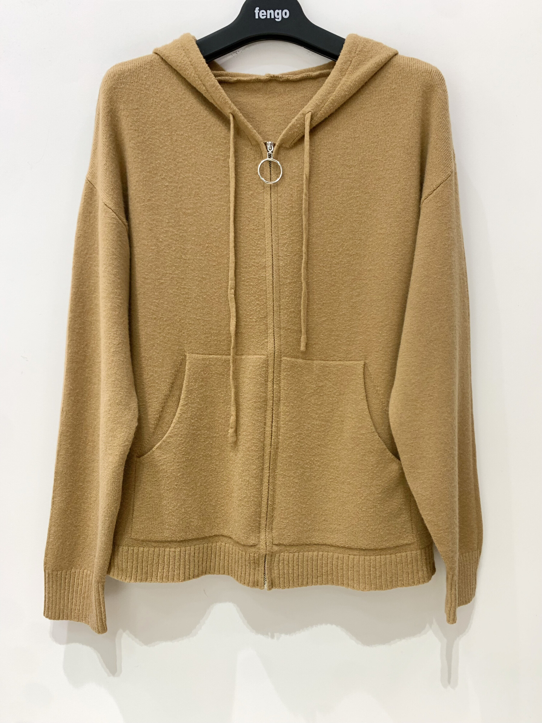 Grossiste Fengo by Pretty Collection - Sweat à capuche, zippé à manches longues.