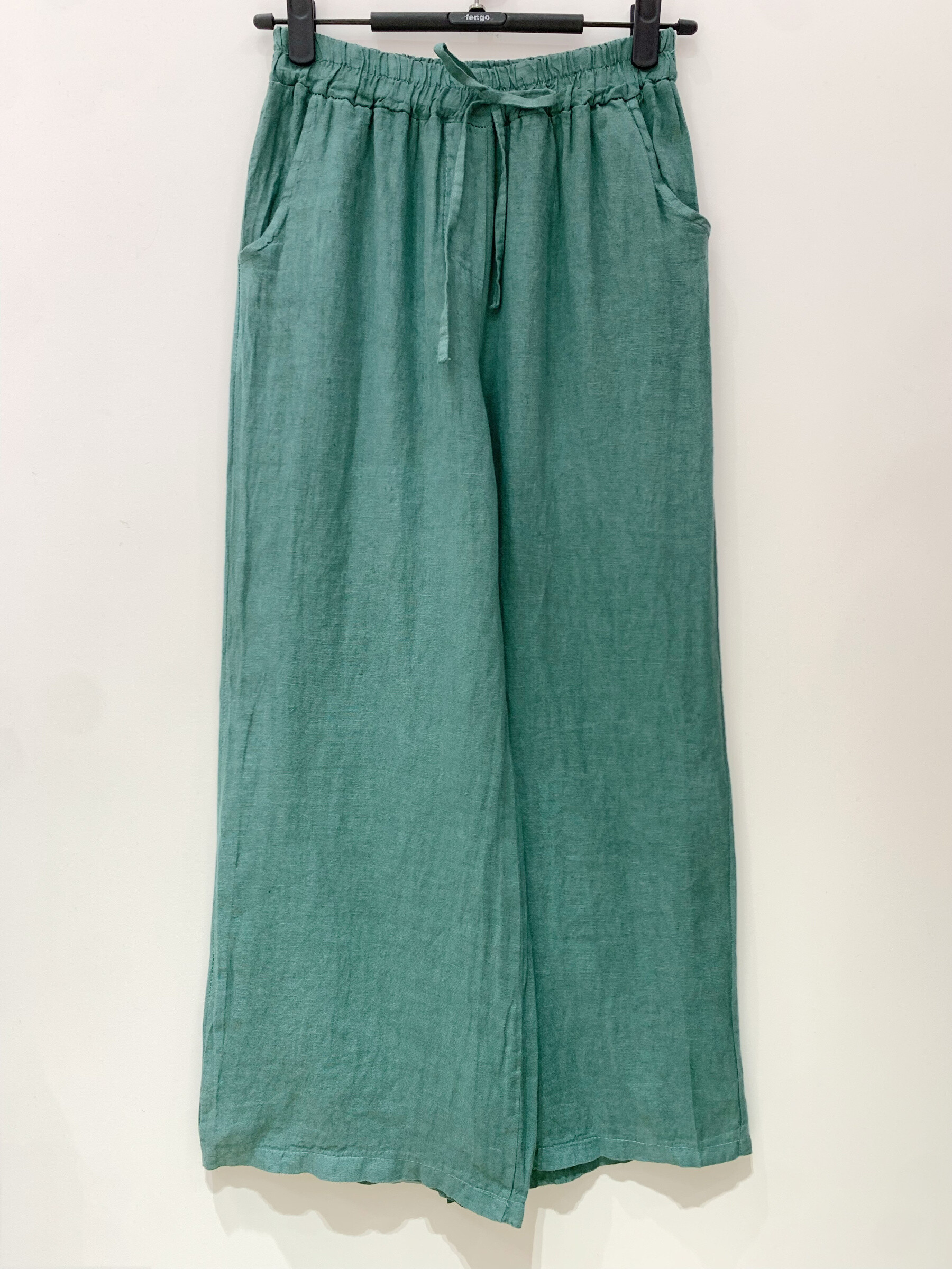 Grossiste Fengo by Pretty Collection - Pantalon large, coupe droite en lin, avec ficelle à nouer