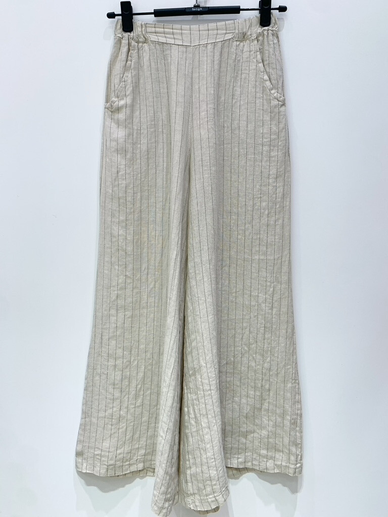 Grossista Fengo by Pretty Collection - Pantaloni sorprendenti tagliati dritti con 2poches, in lino 100%