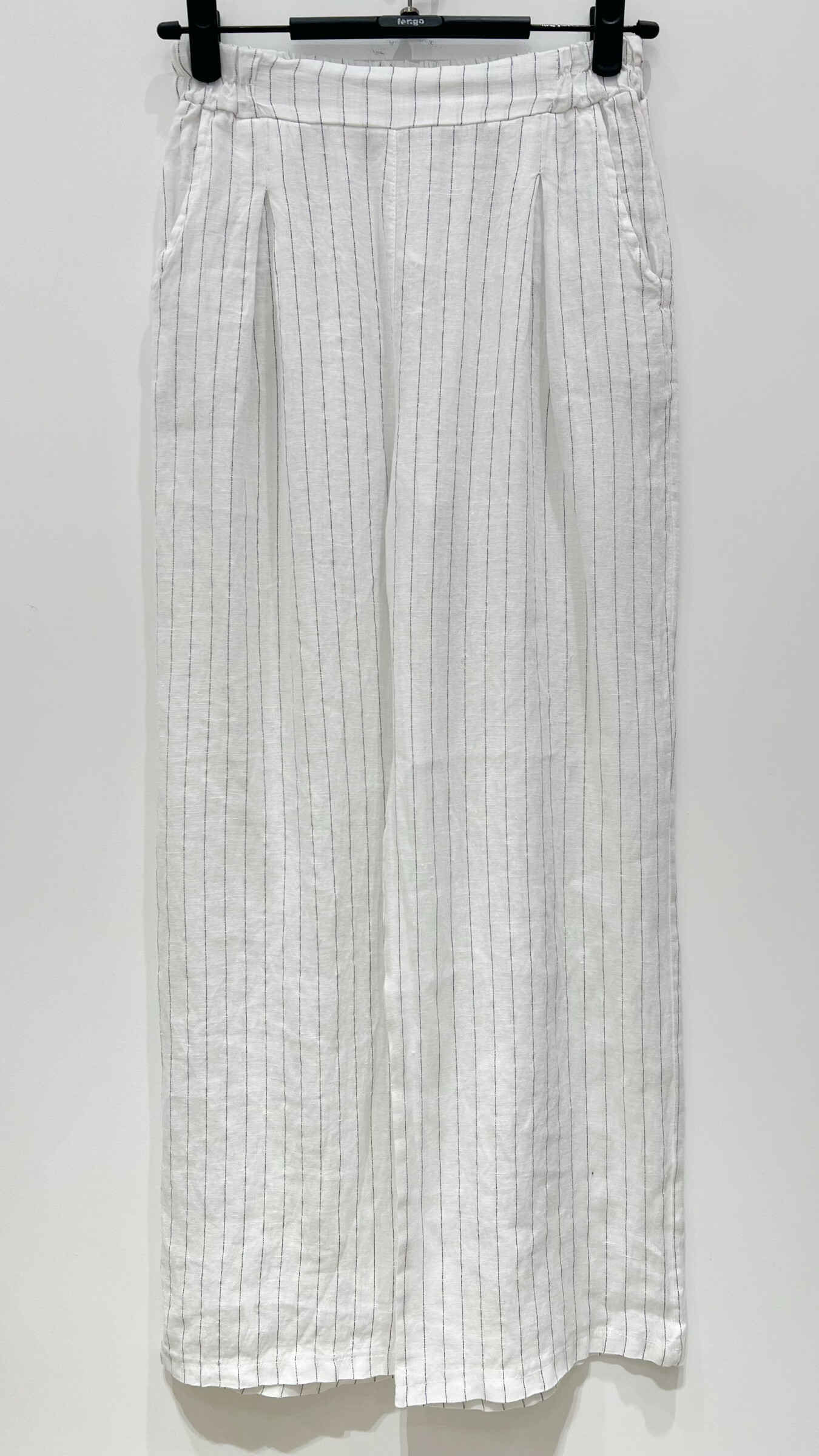Grossista Fengo by Pretty Collection - Pantaloni in lino al 100% a righe sottili, taglio dritto e 2 tasche