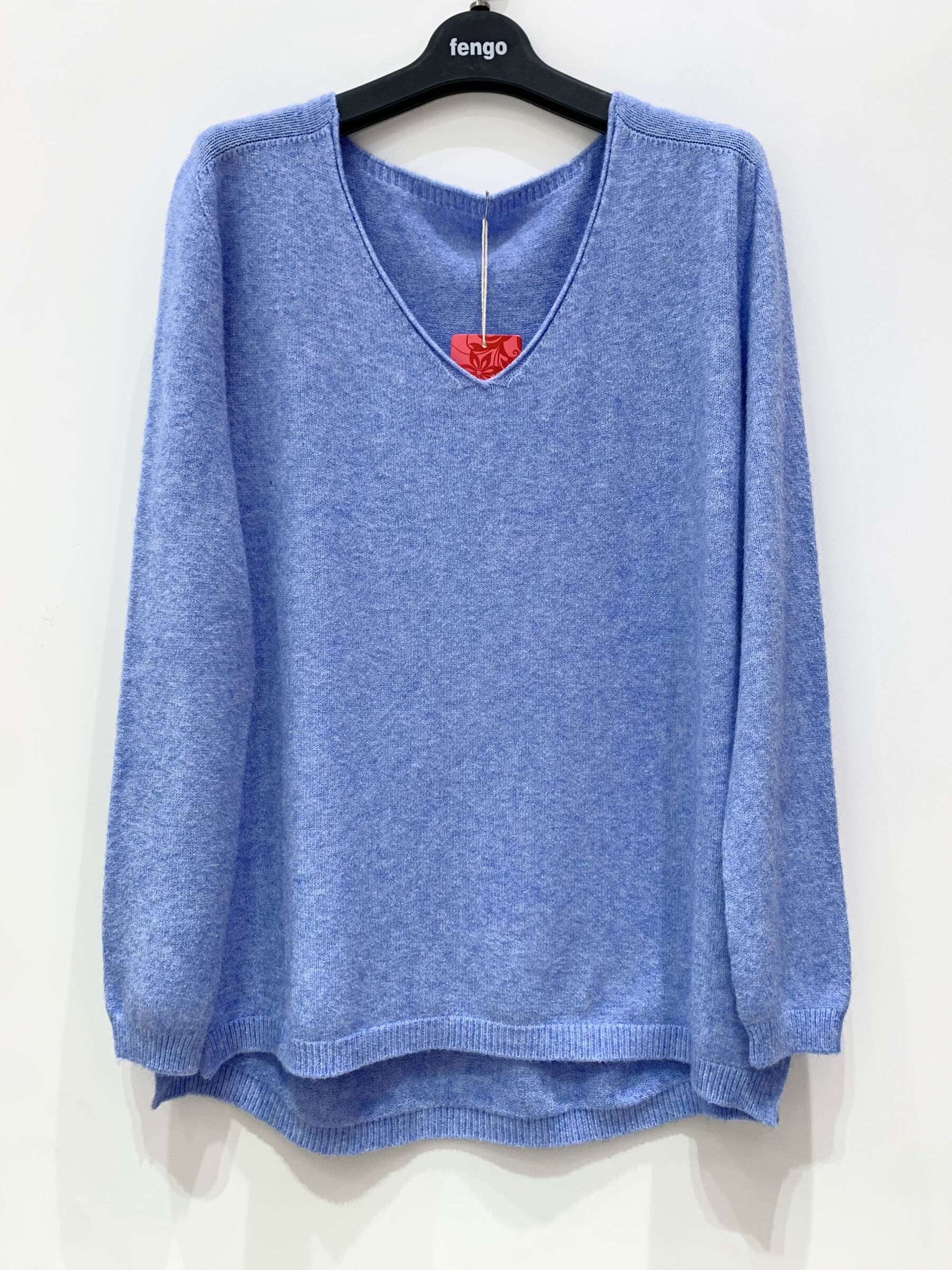 Grossiste Fengo by Pretty Collection - Pull 3D, col V, manches longues et fendu sur les côtes