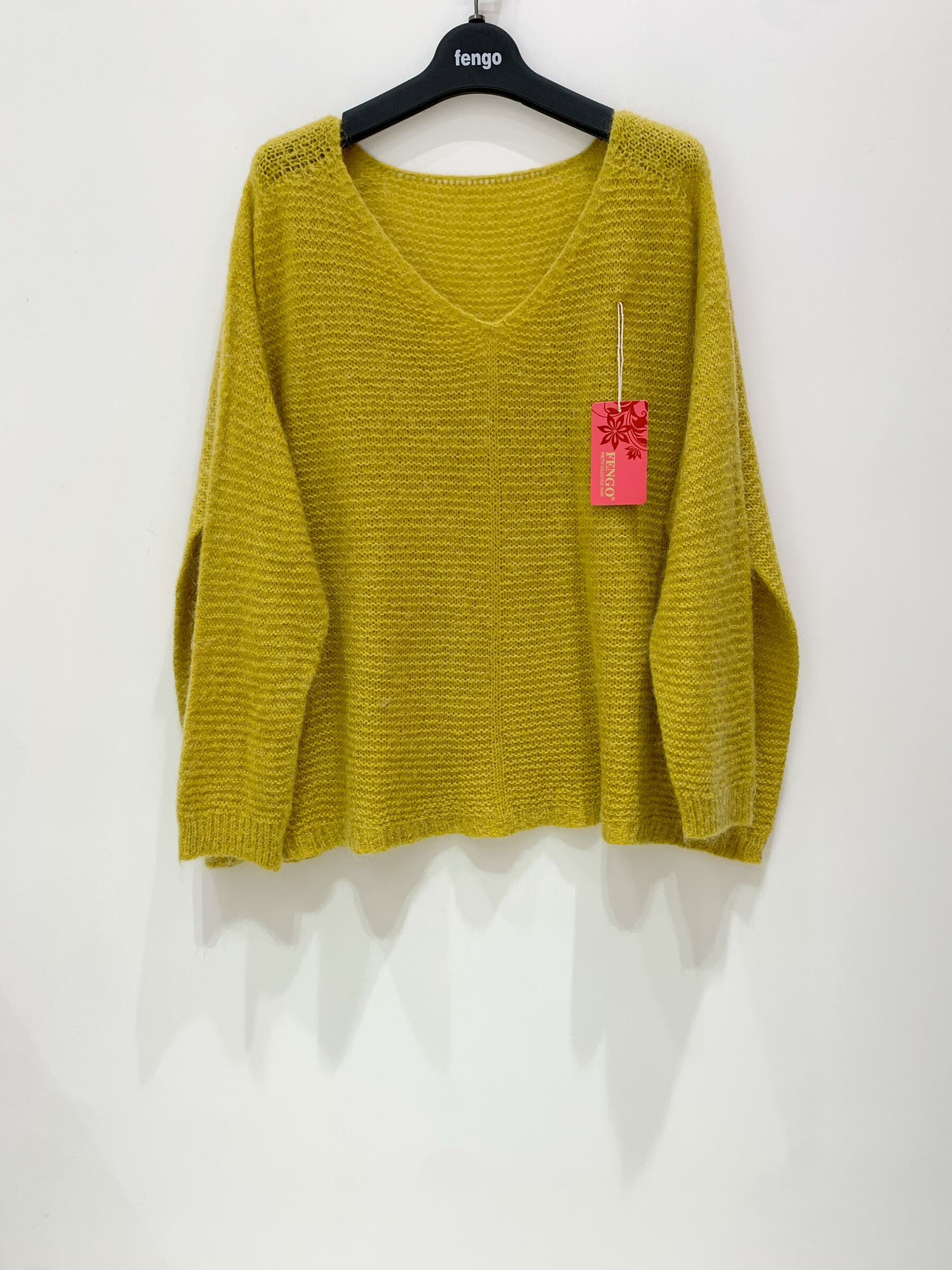 Grossiste Fengo by Pretty Collection - Pull en mohair, col v et maille fine