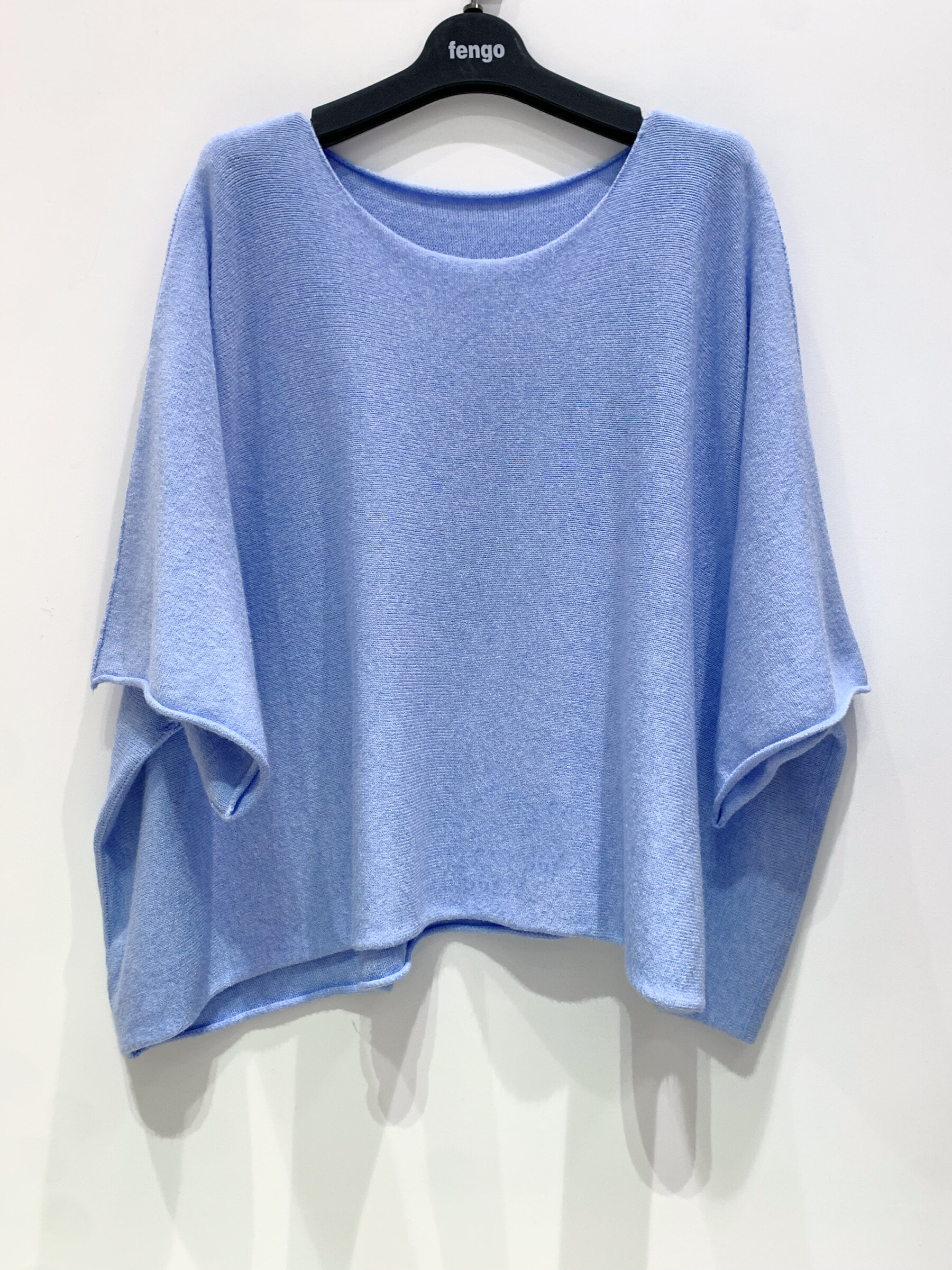 Grossiste Fengo by Pretty Collection - Pull large 3D, col rond et manches courtes
