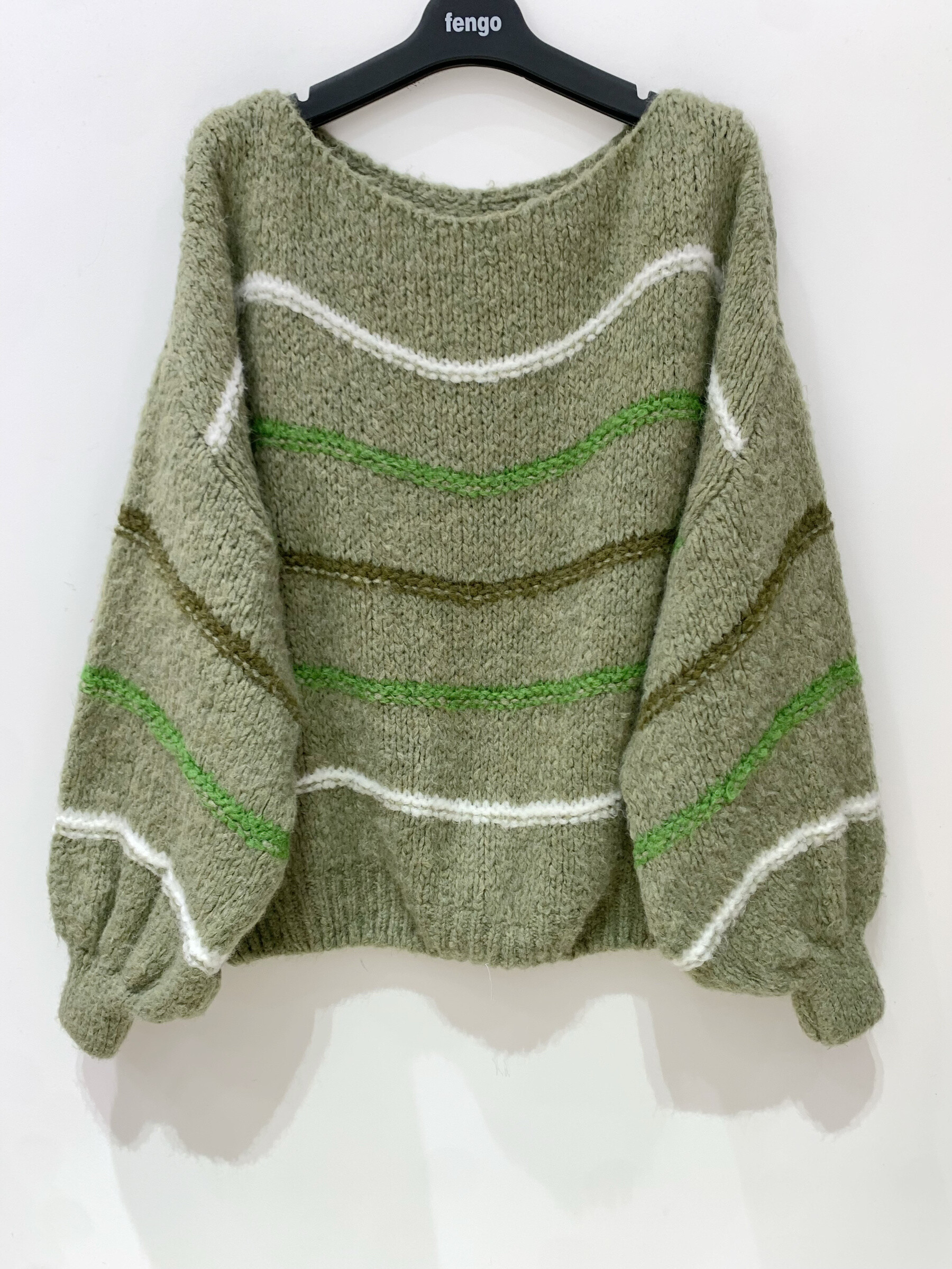 Grossiste Fengo by Pretty Collection - Pull large en laine, col bateau et rayures