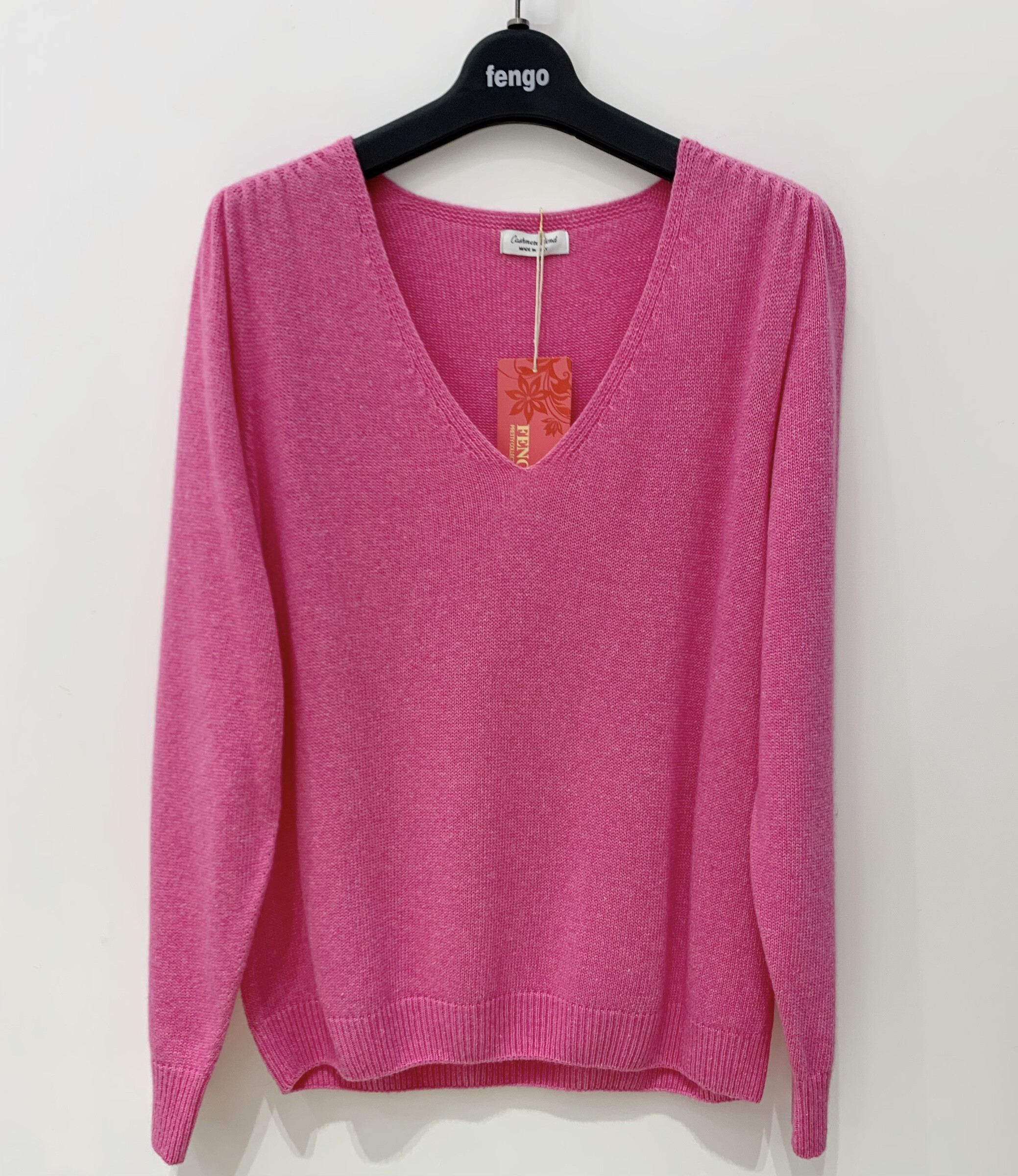 Grossiste Fengo by Pretty Collection - Petit pull 3D col v, en mélange laine/cachemire