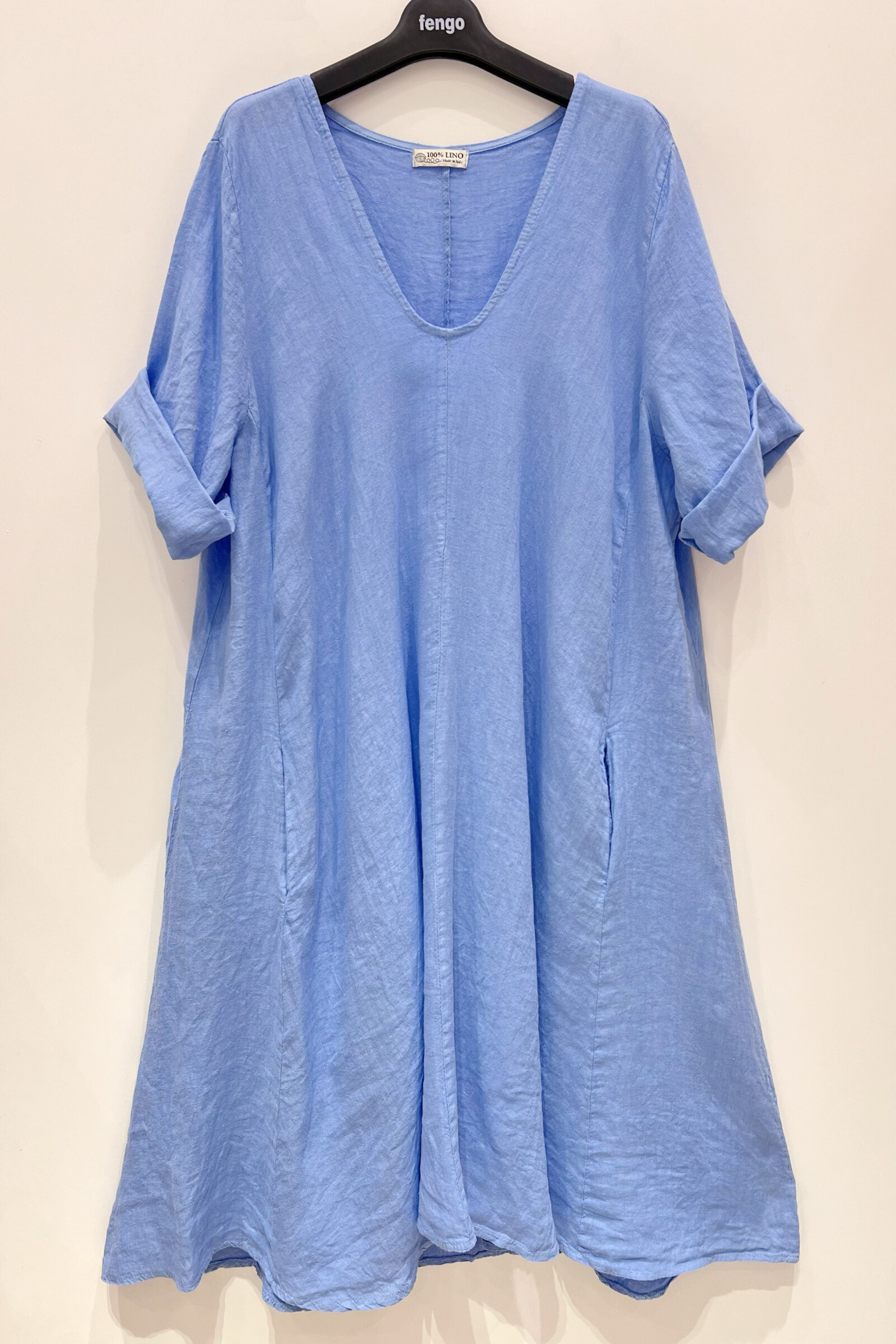 Wholesaler Fengo by Pretty Collection - Long and wide linen dress 100%, v-neck and short sleeves, with a flared cut.