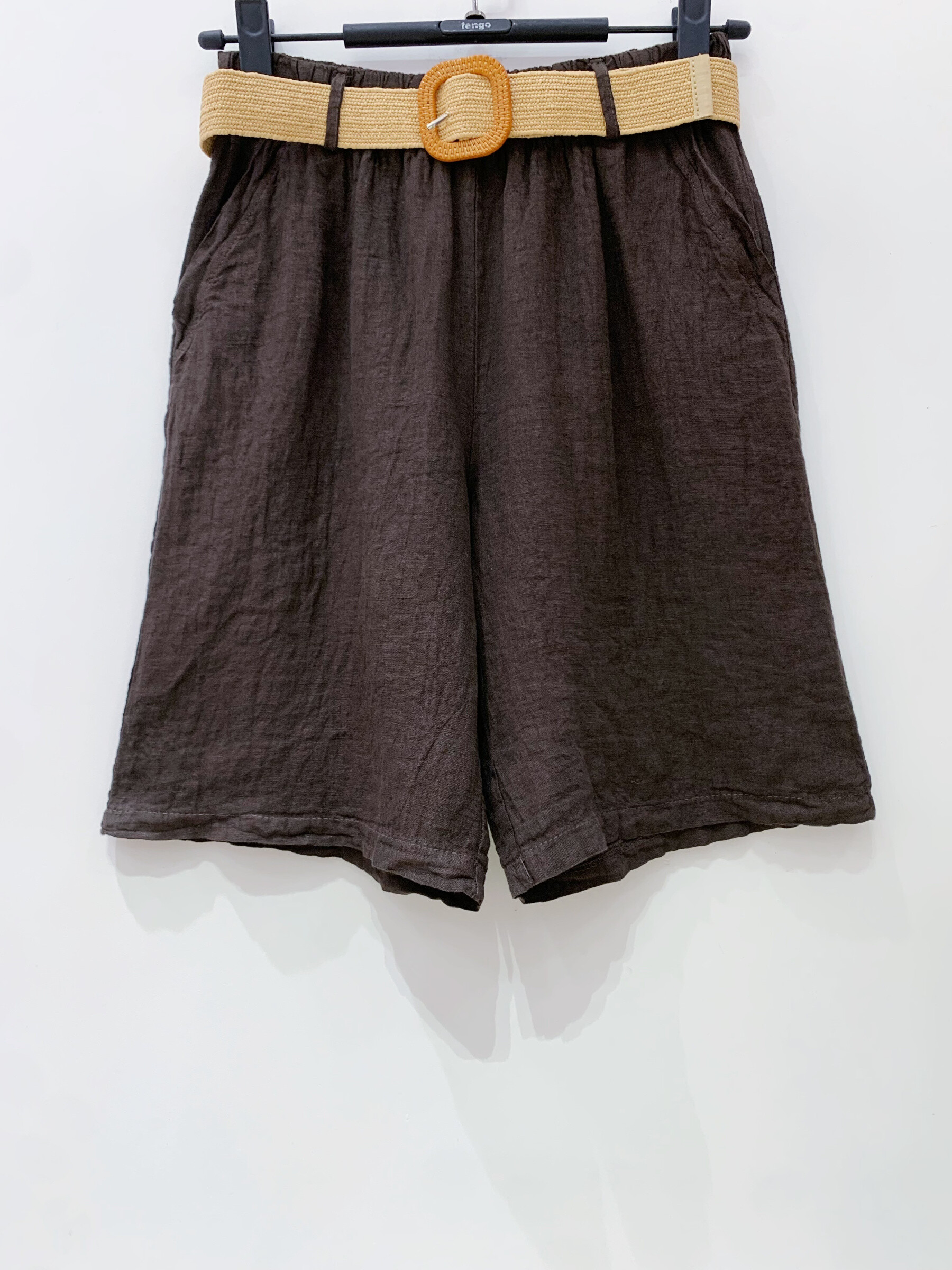 Mayorista Fengo by Pretty Collection - Bermudas de lino 100% con cinturón integrado