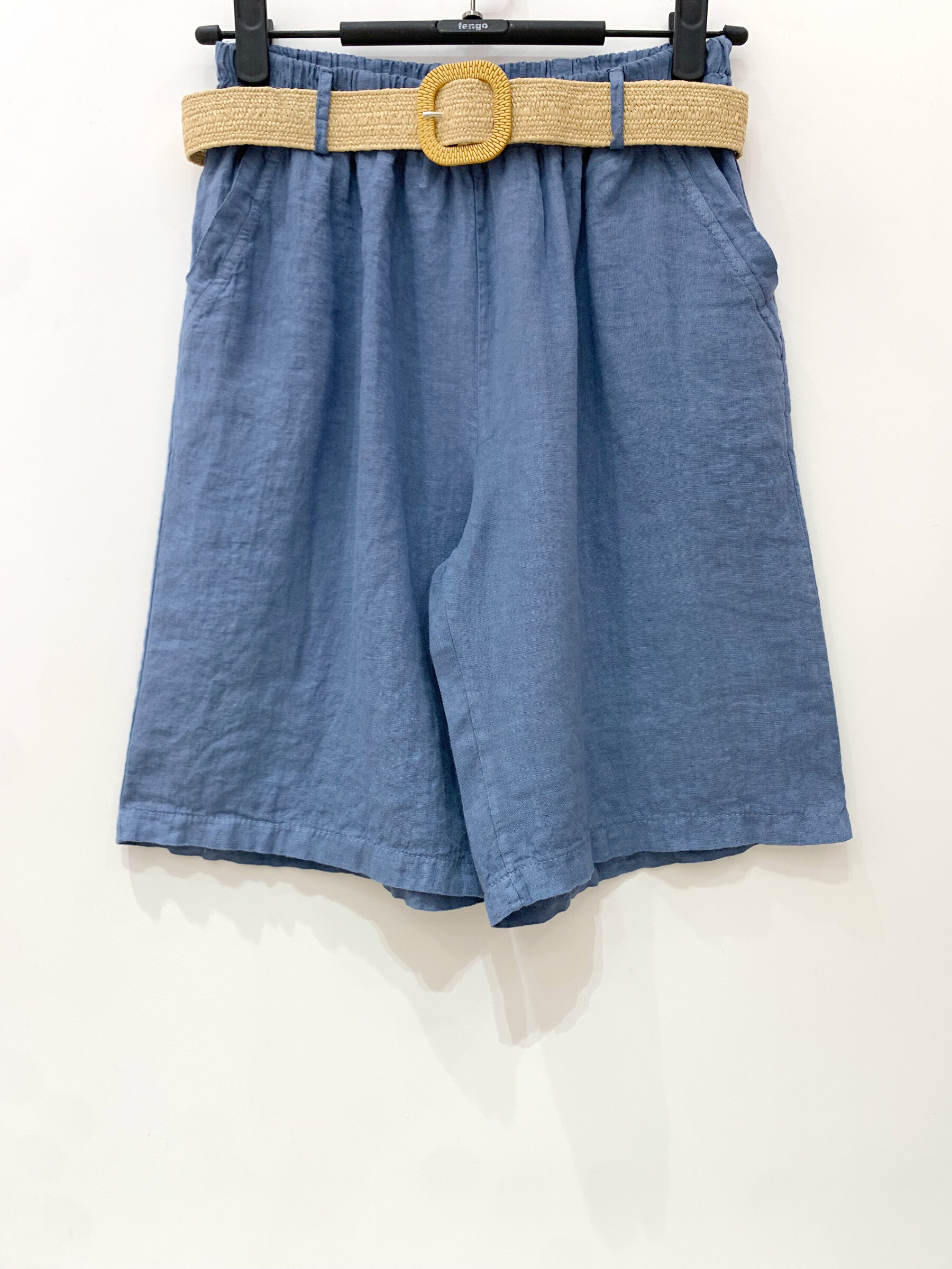 Mayorista Fengo by Pretty Collection - Bermudas de lino 100% con cinturón integrado