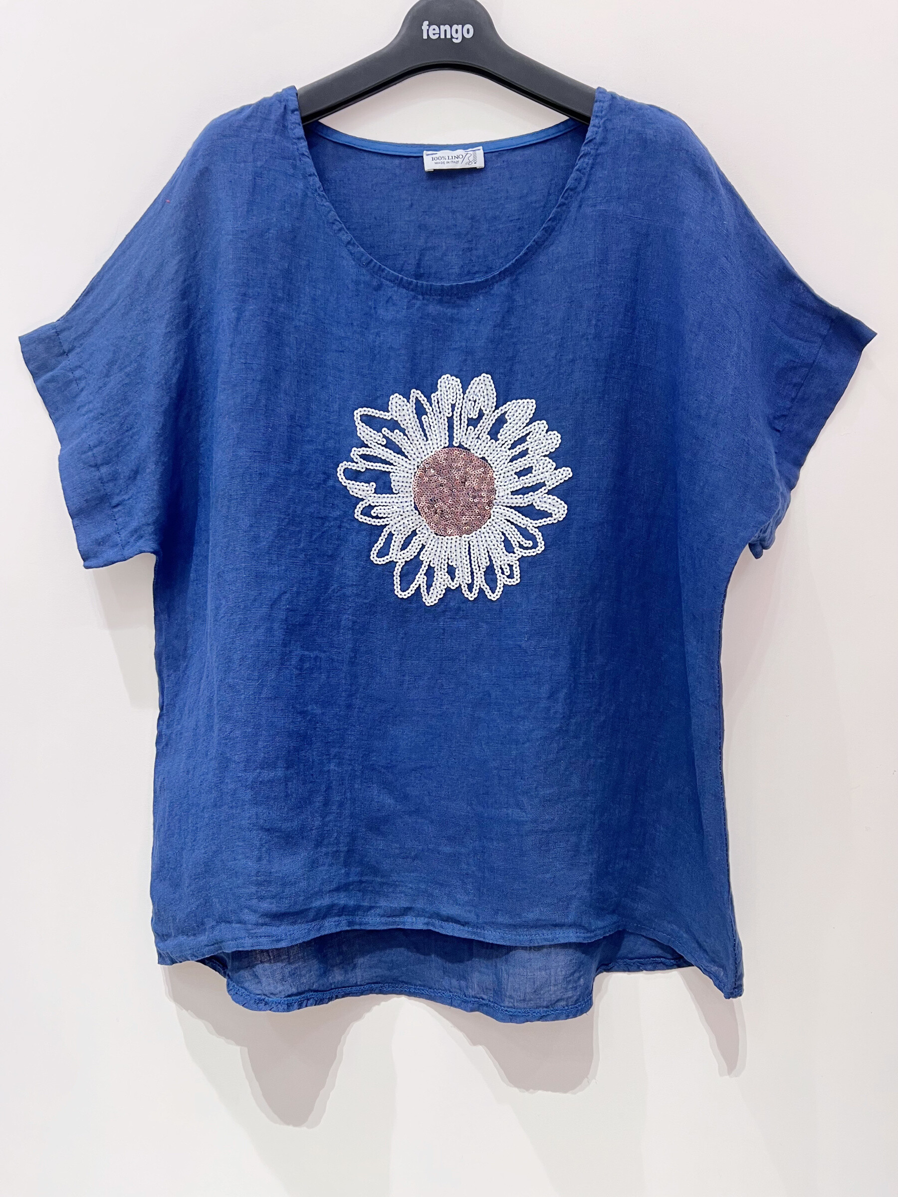 Grossiste Fengo by Pretty Collection - T-shirt en lin 100% avec marguerite en sequin