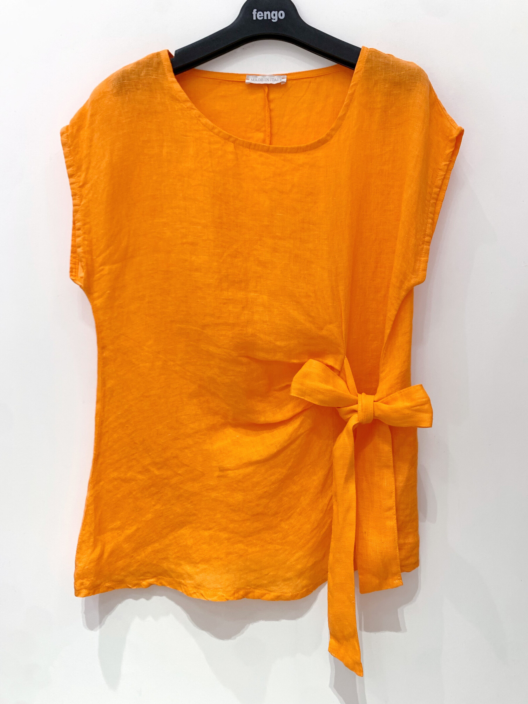 Wholesaler Fengo by Pretty Collection - Sleeveless linen top with knot