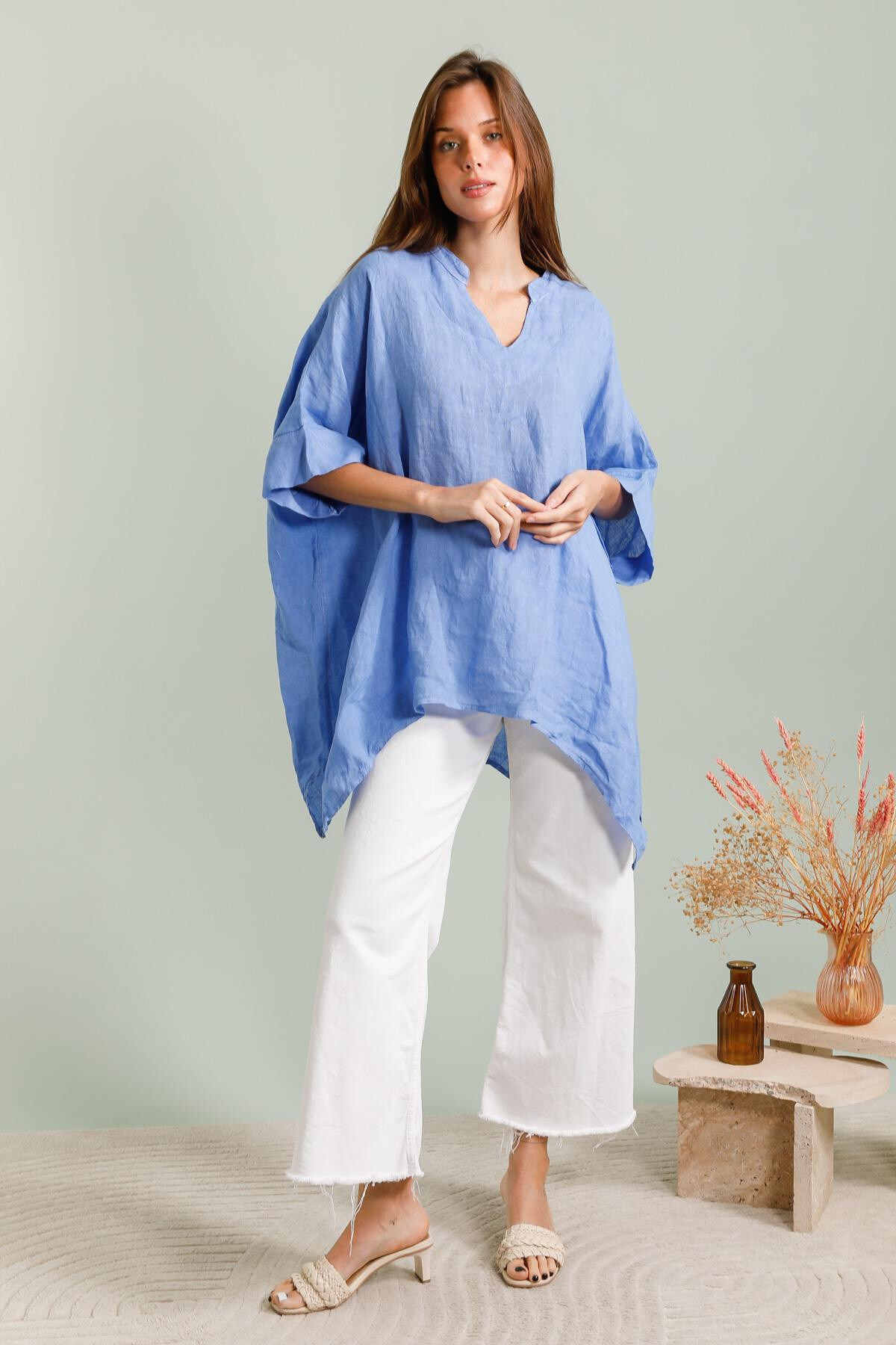 Grossiste Fengo by Pretty Collection - Tunique large en lin 100%, manches 3 ⁄ 4, col v