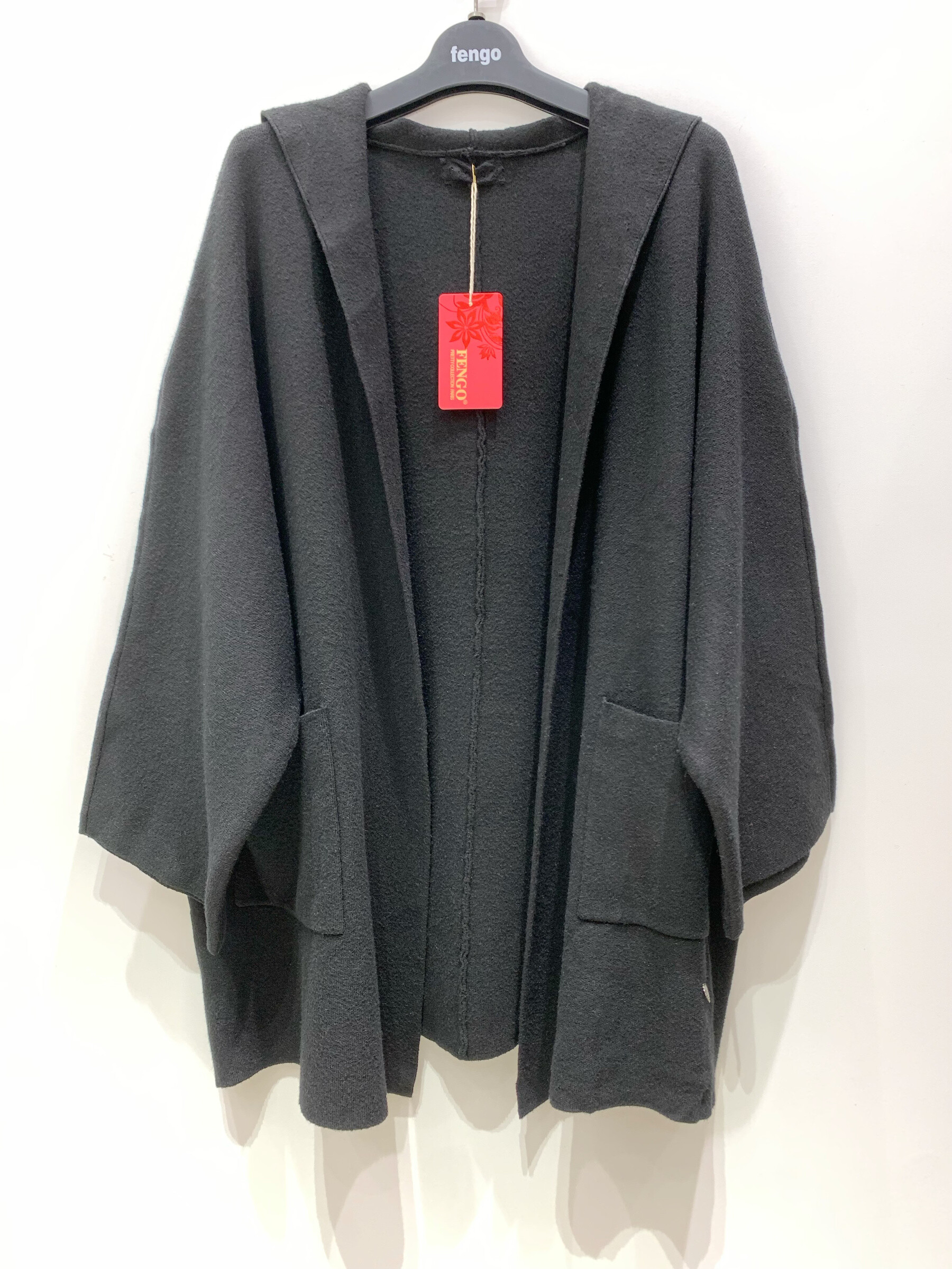 Wholesaler Fengo by Pretty Collection - Hooded jacket with wide sleeves