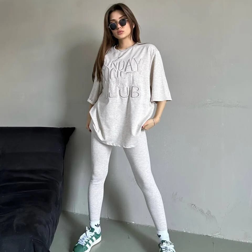 Grossista FENOMEN - Set coordinato di T-shirt e leggings