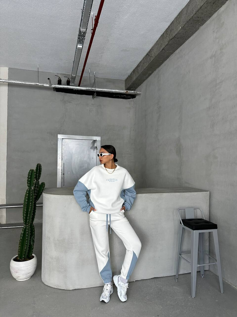 Grossista FENOMEN - Set da jogging bicolore con felpa e pantaloni in pile