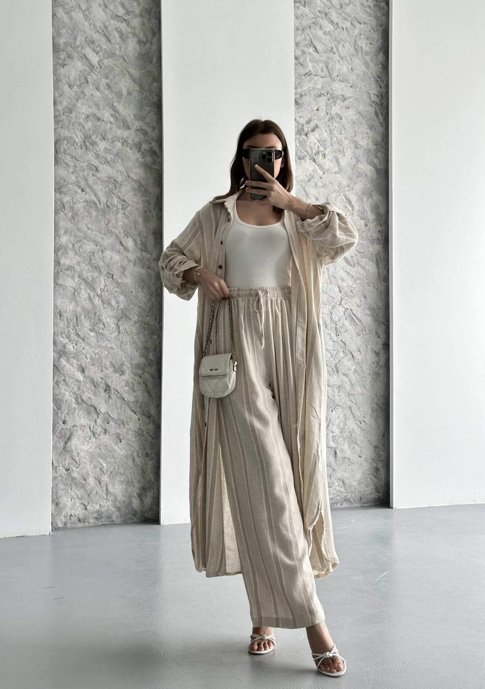 Grossiste FENOMEN - Ensemble Chemise Longue & Pantalon Large - Élégance Décontractée