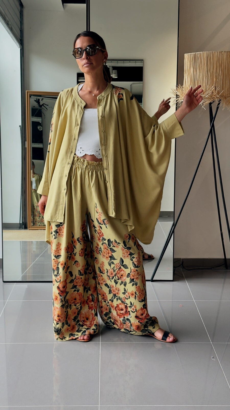 Wholesaler FENOMEN - Loose Fit Shirt & Matching Trousers - With Linen - Floral Prints
