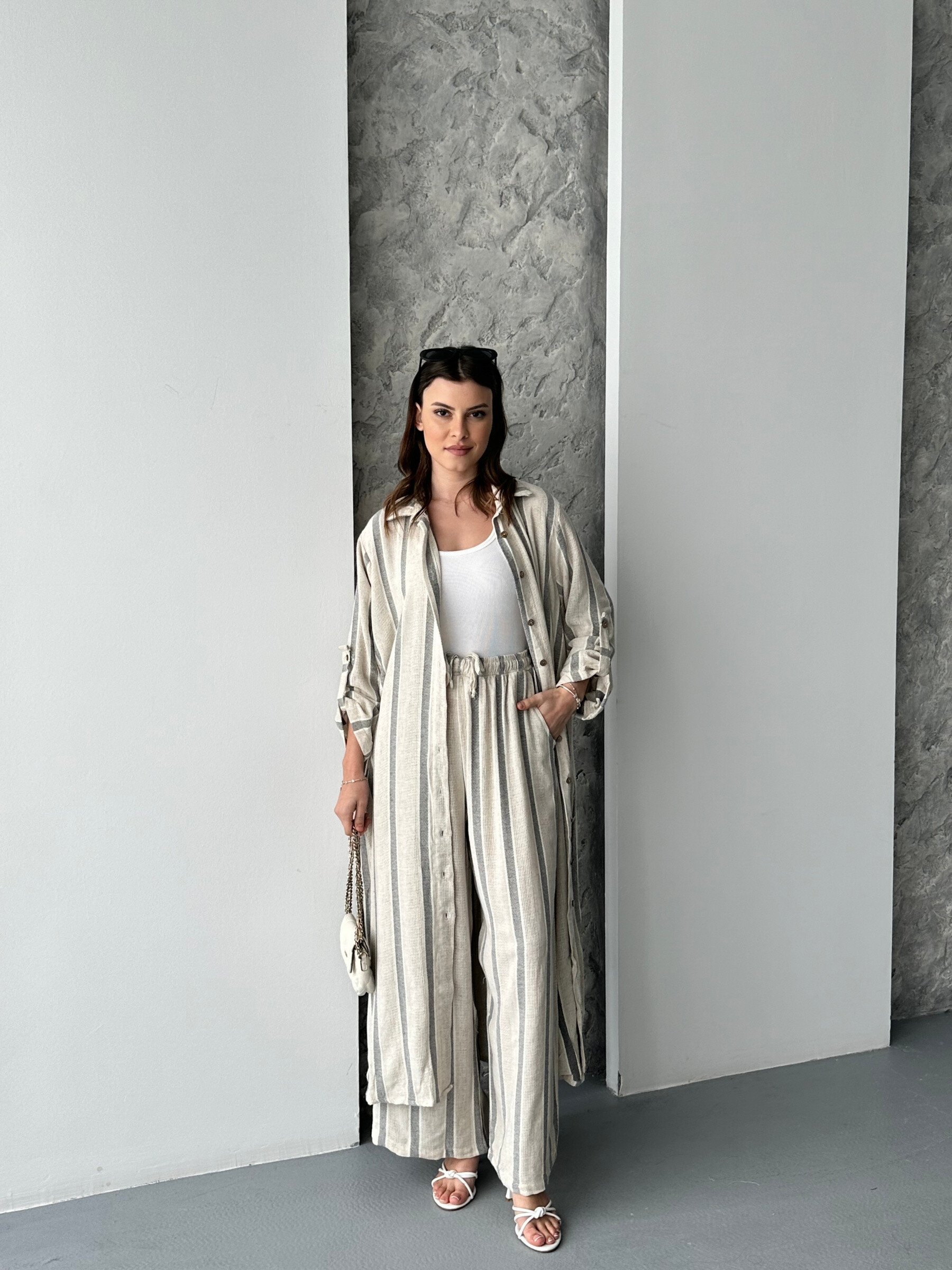 Grossiste FENOMEN - Ensemble Chemise Longue & Pantalon Large - Élégance Décontractée