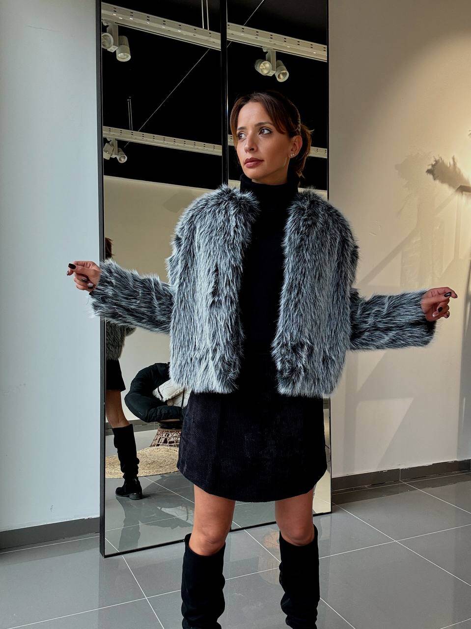 Grossiste ASHILDA PARIS - Manteau Fausse Fourrure Avec Ceinture - Poches