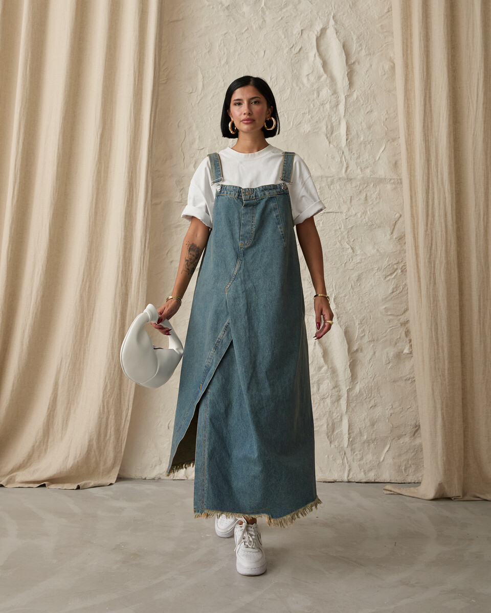 Grossista FENOMEN - Abito in denim svasato di media lunghezza con spalline