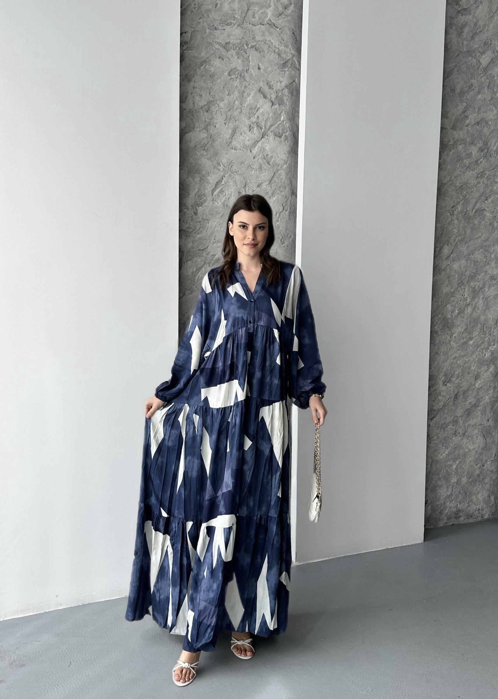 Grossiste FENOMEN - Robe Longue Oversize Bohème – Imprimé Graphique Bleu