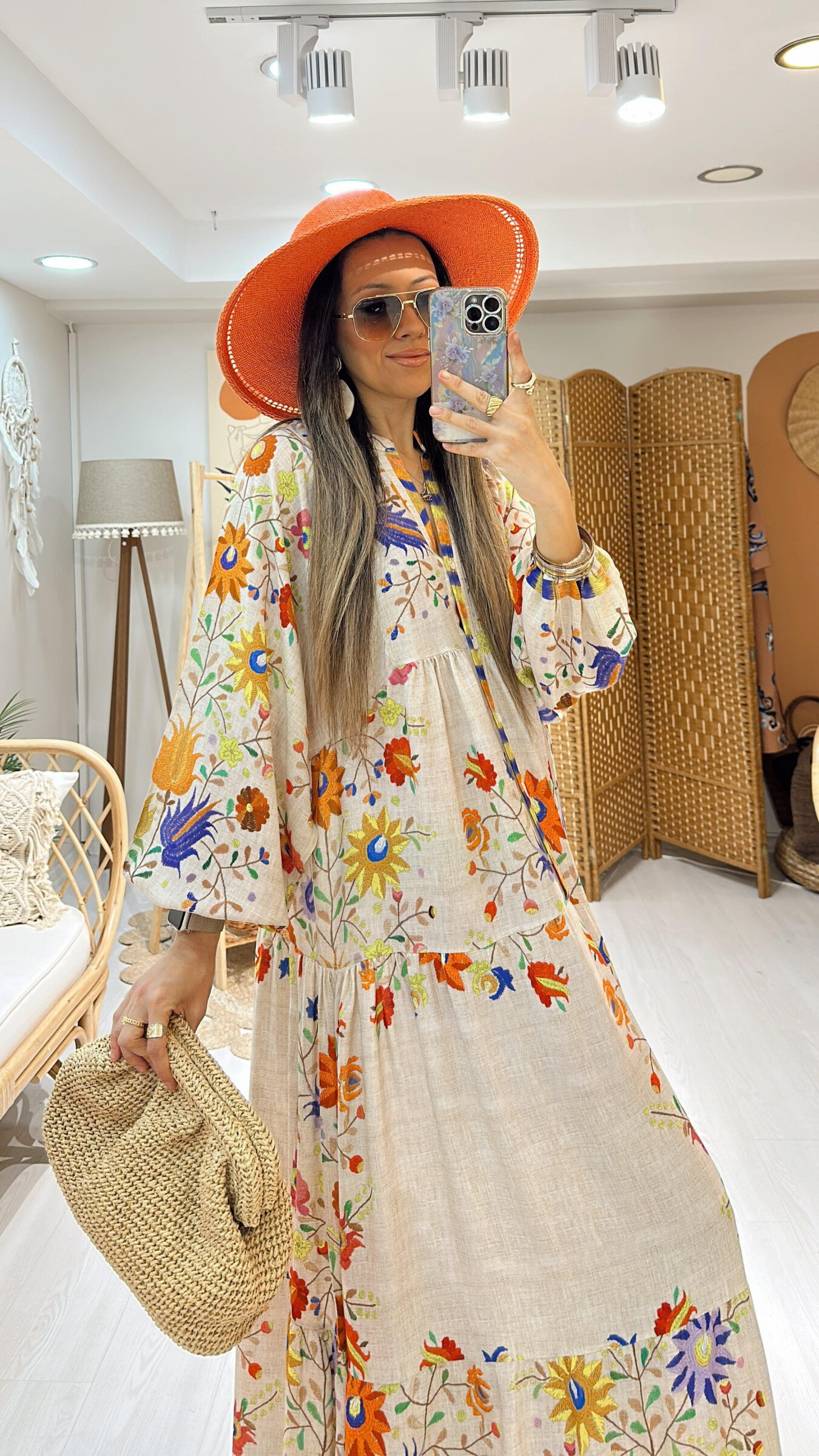 Wholesaler FENOMEN - Long beige floral dress in viscose