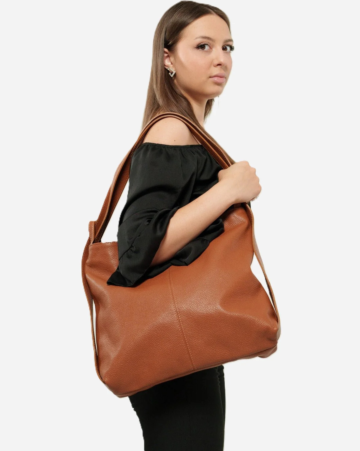 Wholesaler FERRARINA - SAND leather BAG