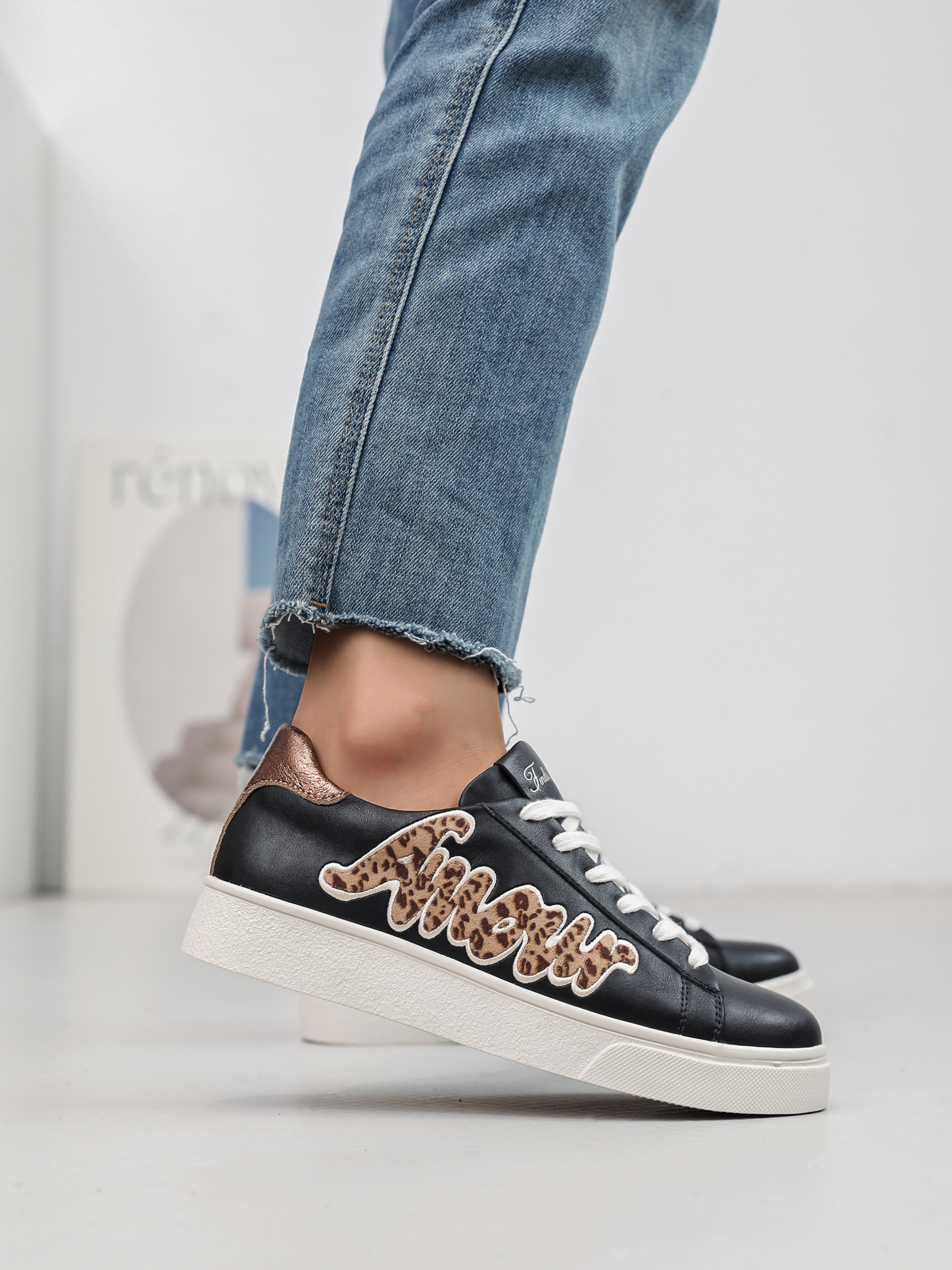 Mayorista COVANA Outlet - Amor zapatillas