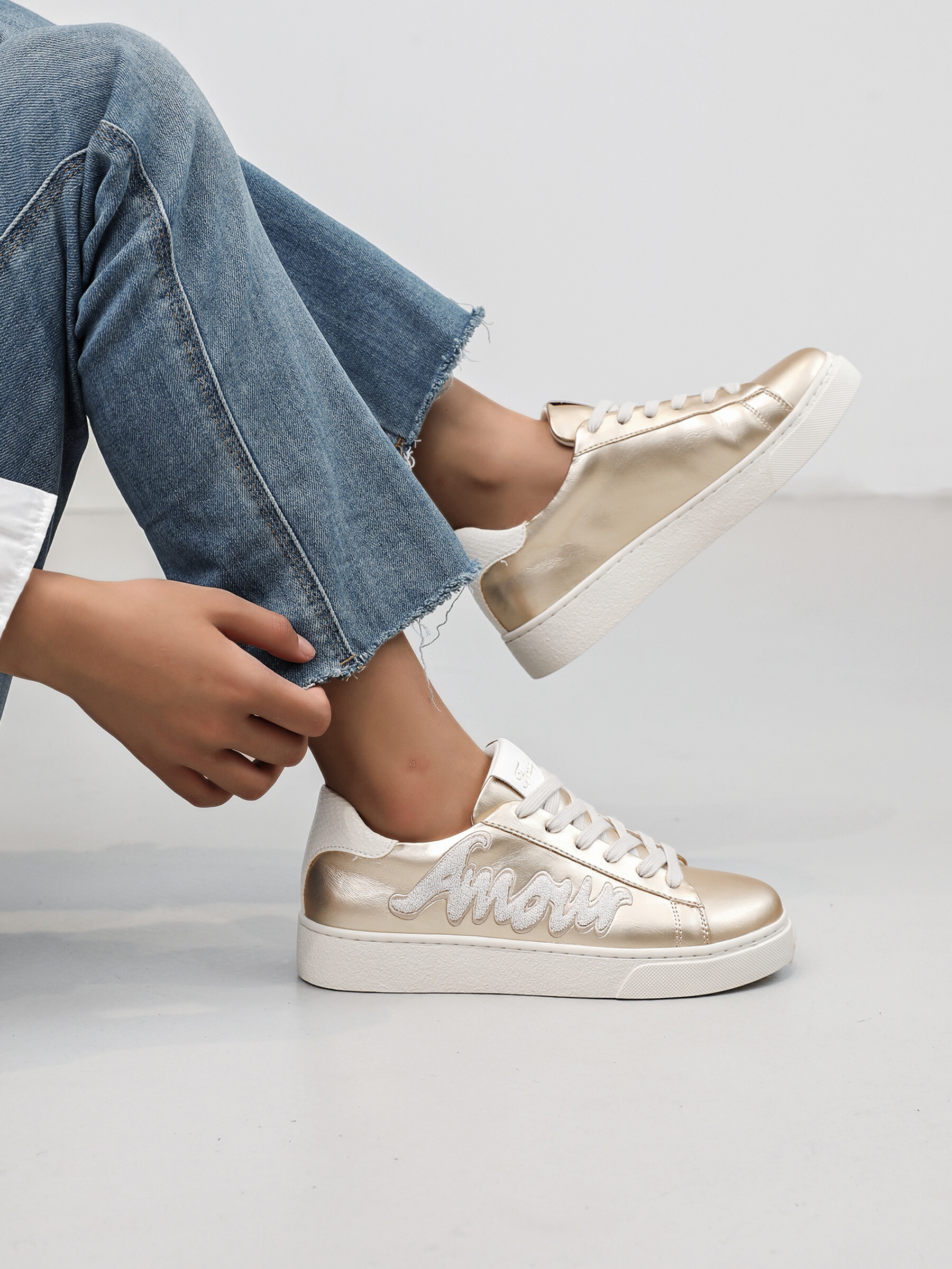 Grossista FINDLAY / COVANA - Adoro le scarpe da ginnastica