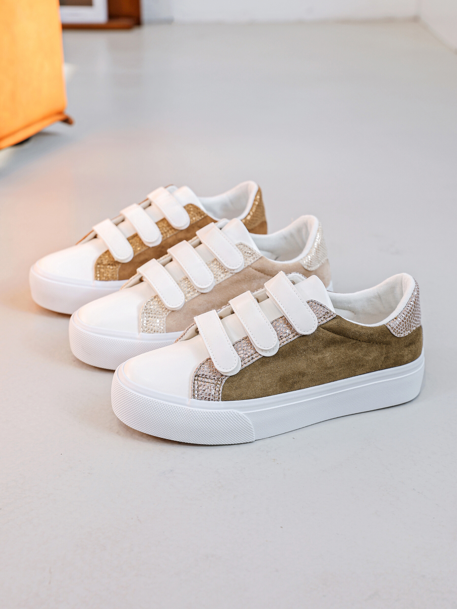 Grossista FINDLAY / COVANA - Sneaker graffi