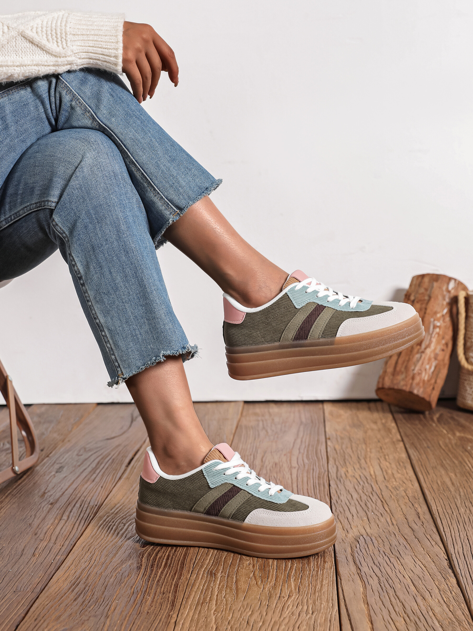 Großhändler FINDLAY / COVANA - Samt-Sneaker