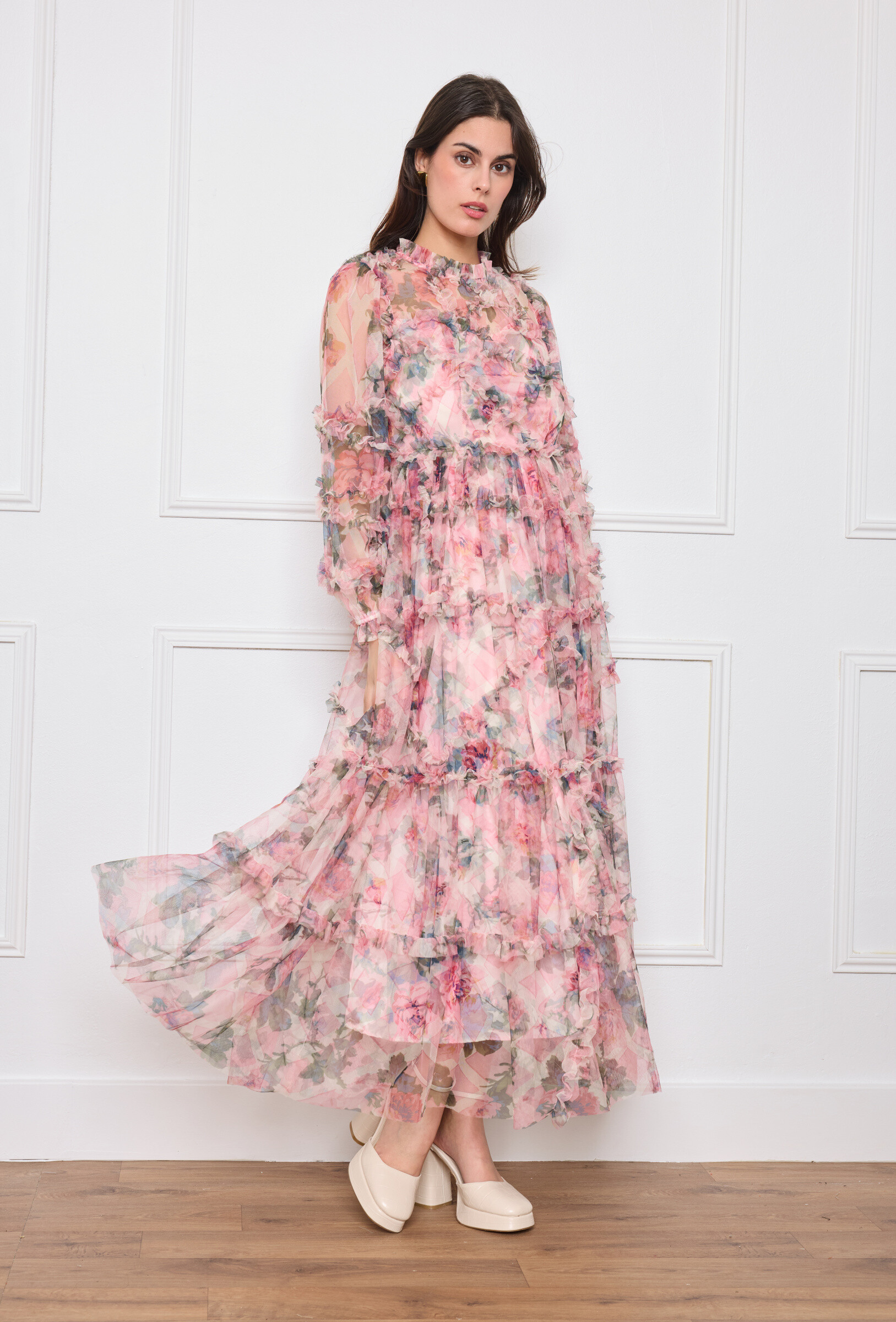Grossista Flam Mode - Lungo abito di fiori in tulle