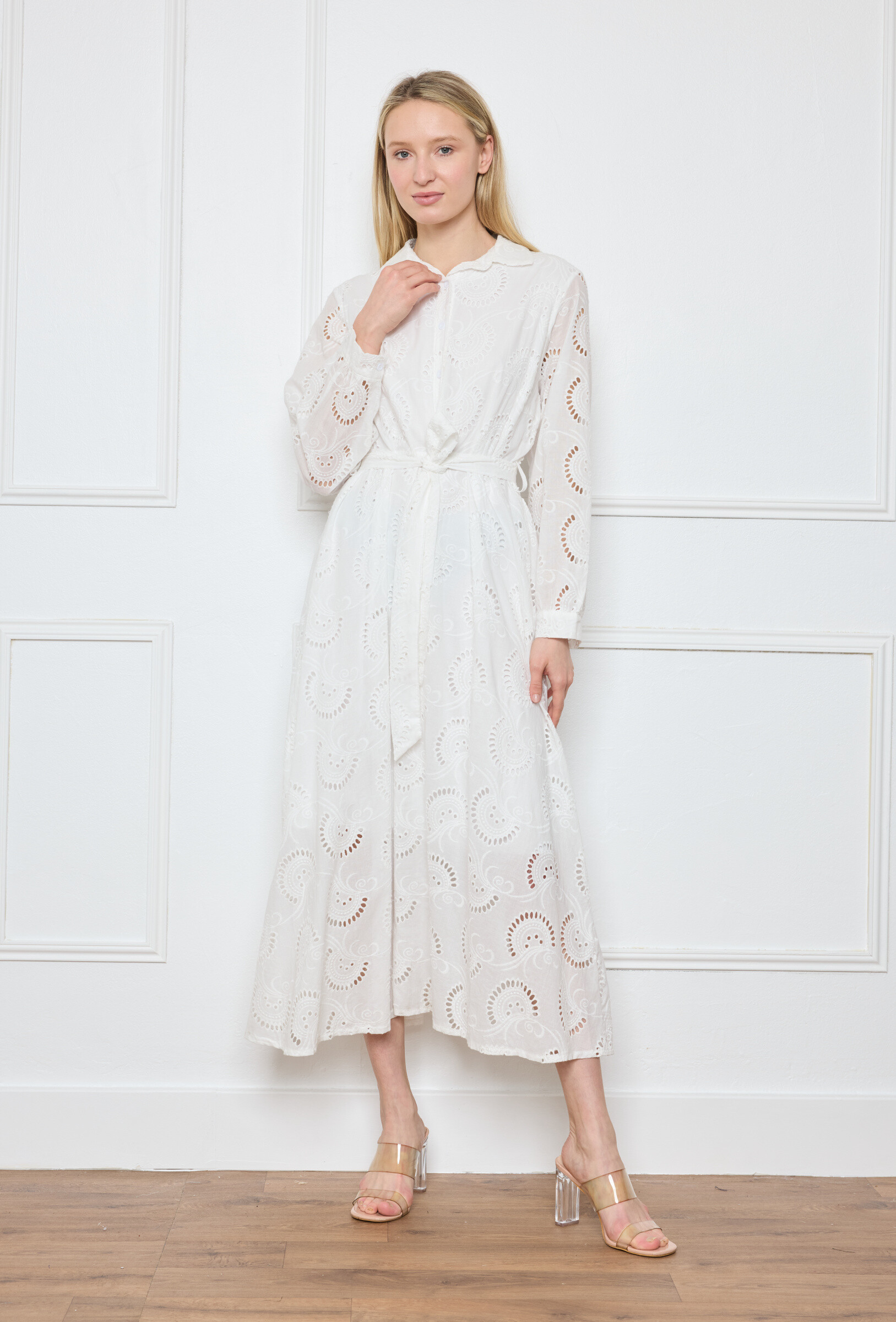 Wholesaler Flam Mode - Long dress with a belt