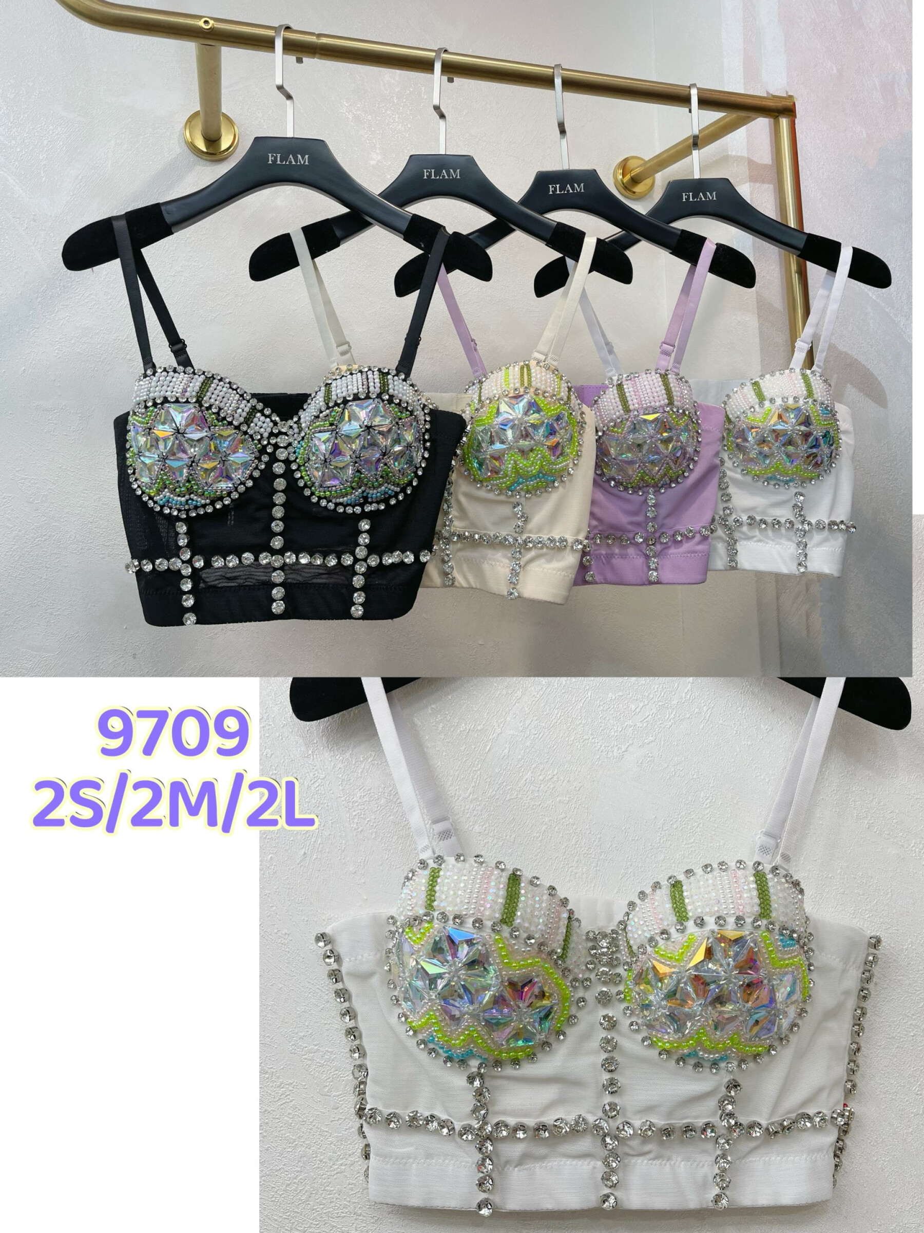 Grossiste Flam Mode - Top avec strass