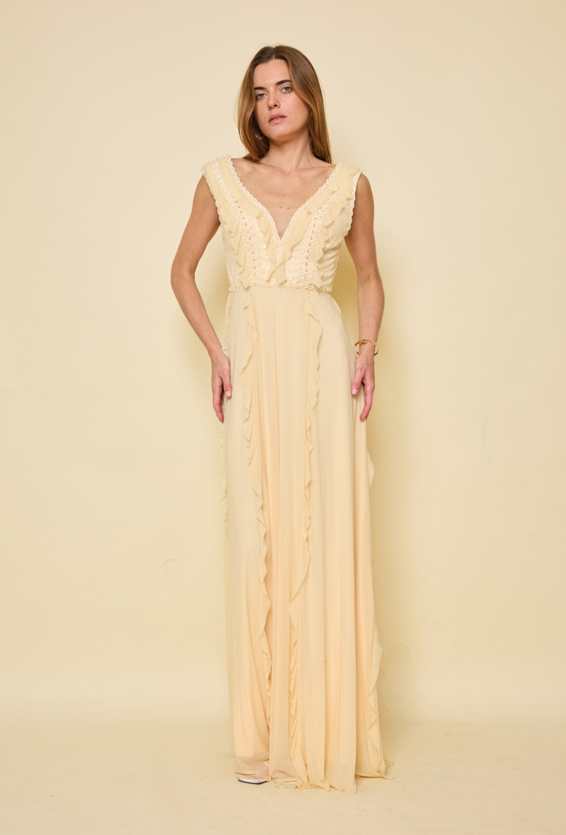 Grossista Flam Mode - Abito lungo in pizzo e tulle, scollo a V, taglio fluido ed elegante