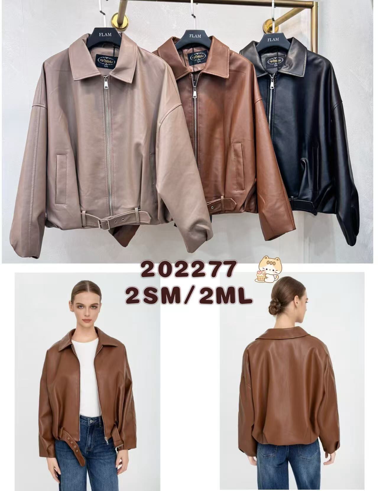Short faux leather jacket with a minimalist and modern style. Features a zip closure and an adjustable belt to accentuate the waist. Its slightly oversized fit gives it a chic yet relaxed drape. Wear it open or closed for a trendy look in any season.