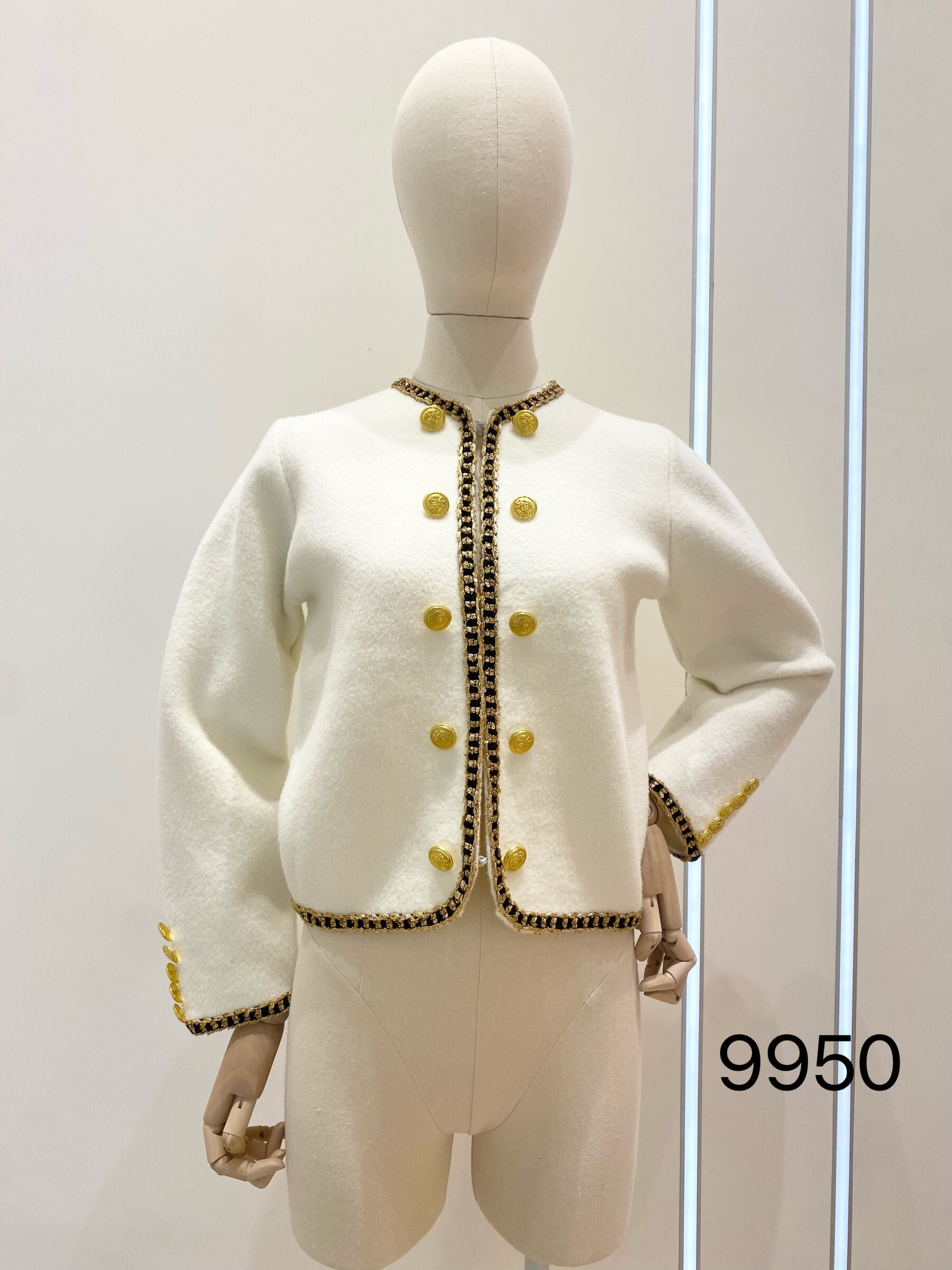 Wholesaler Flam Mode - Jacket with golden details