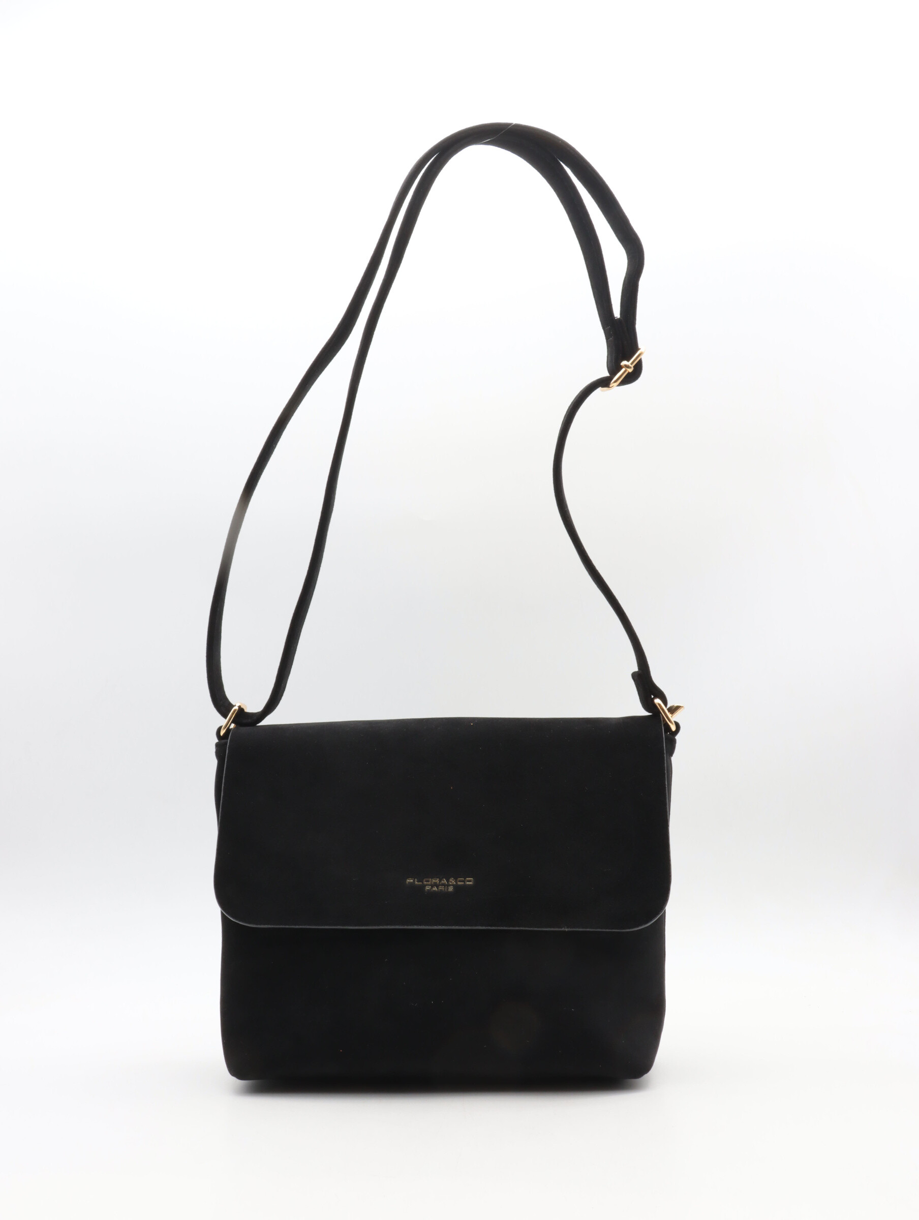 crossbody bag 
fixed and adjustable strap
top zip closure
back zip pocket
front zip pocket
interior zip pocket
L23*H19*P8 cm