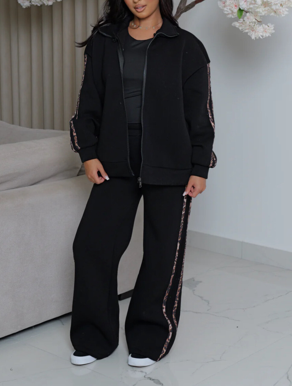Grossiste FOLIE LOOK - Ensemble à bande léopard avec gilet à fermeture éclair et pantalon