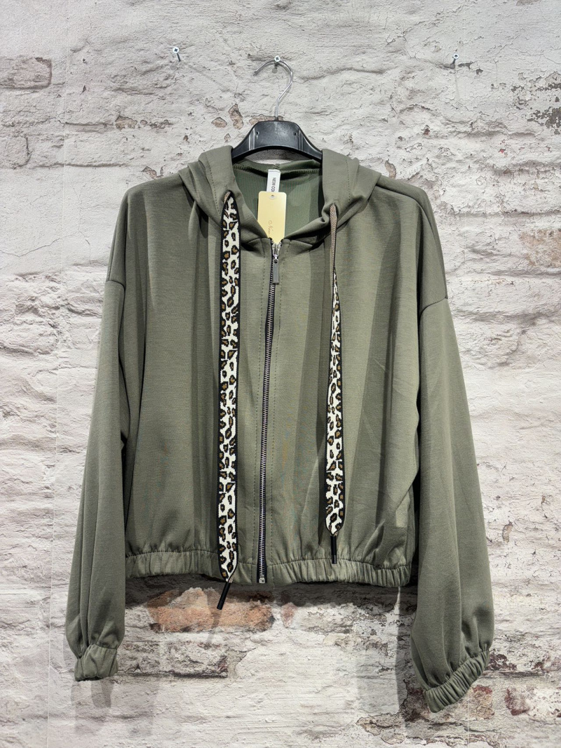 Wholesaler FOLIE LOOK - Vest with hood and zipper.