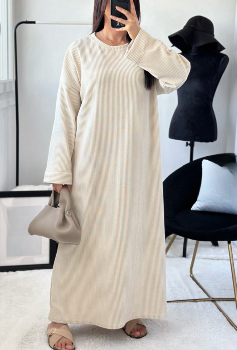 Wholesaler FOLIE LOOK - Plain dress with round neck (mohair)