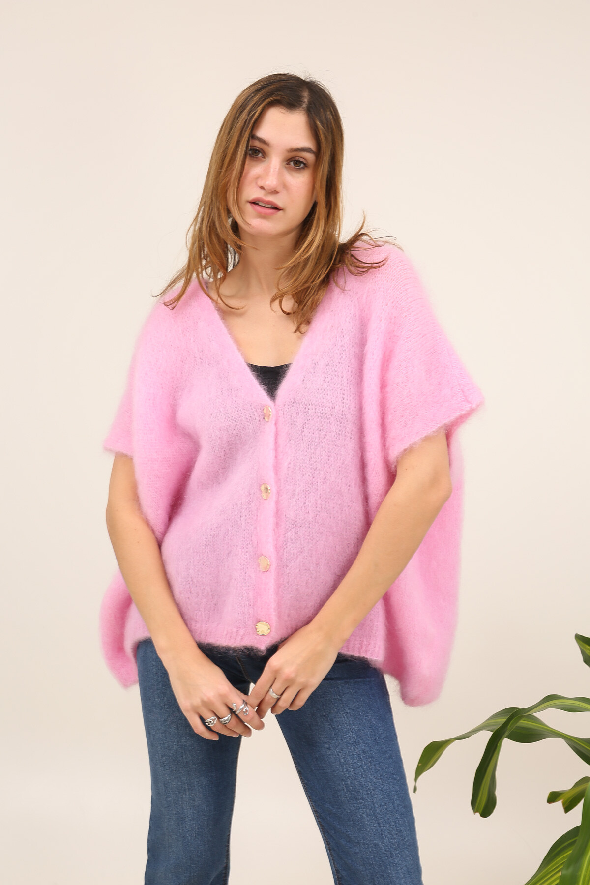 Wholesaler For Her Paris Grande Taille - Sleeveless plain vest 80% kid mohair with textured gold buttons timeless premium vest