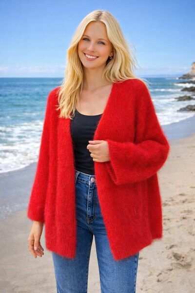 Grossiste For Her Paris Grande Taille - Gilet court 80% kidmohair en manches longues élégance discrète Grossiste For Her Paris Grande Taille - Gilet court 80% kidmohair en manches longues élégance discrète