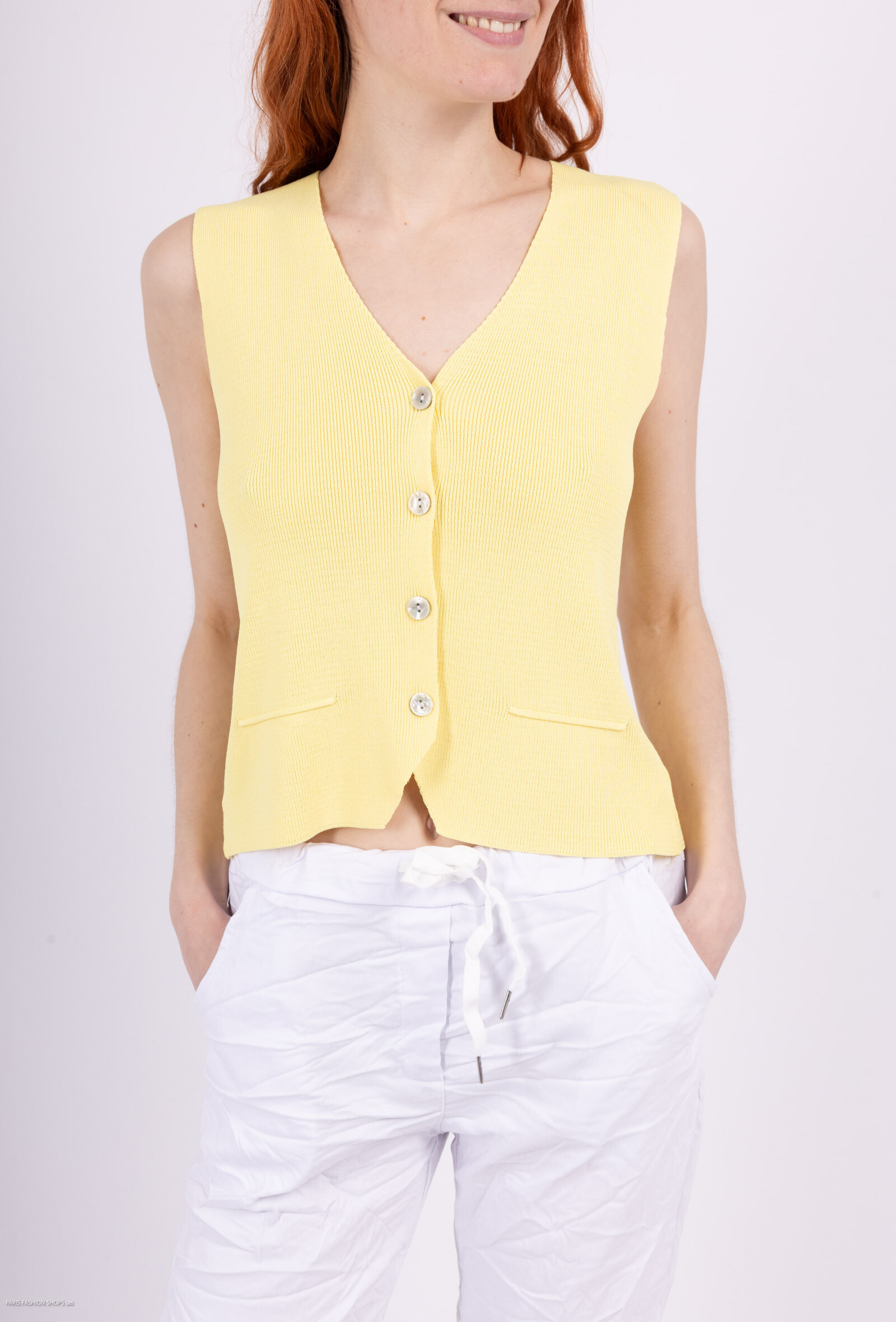 Wholesaler For Her Paris Grande Taille - UNE -WITH VISCOSE GAD VELET V -neck V -closed with 4 buttons