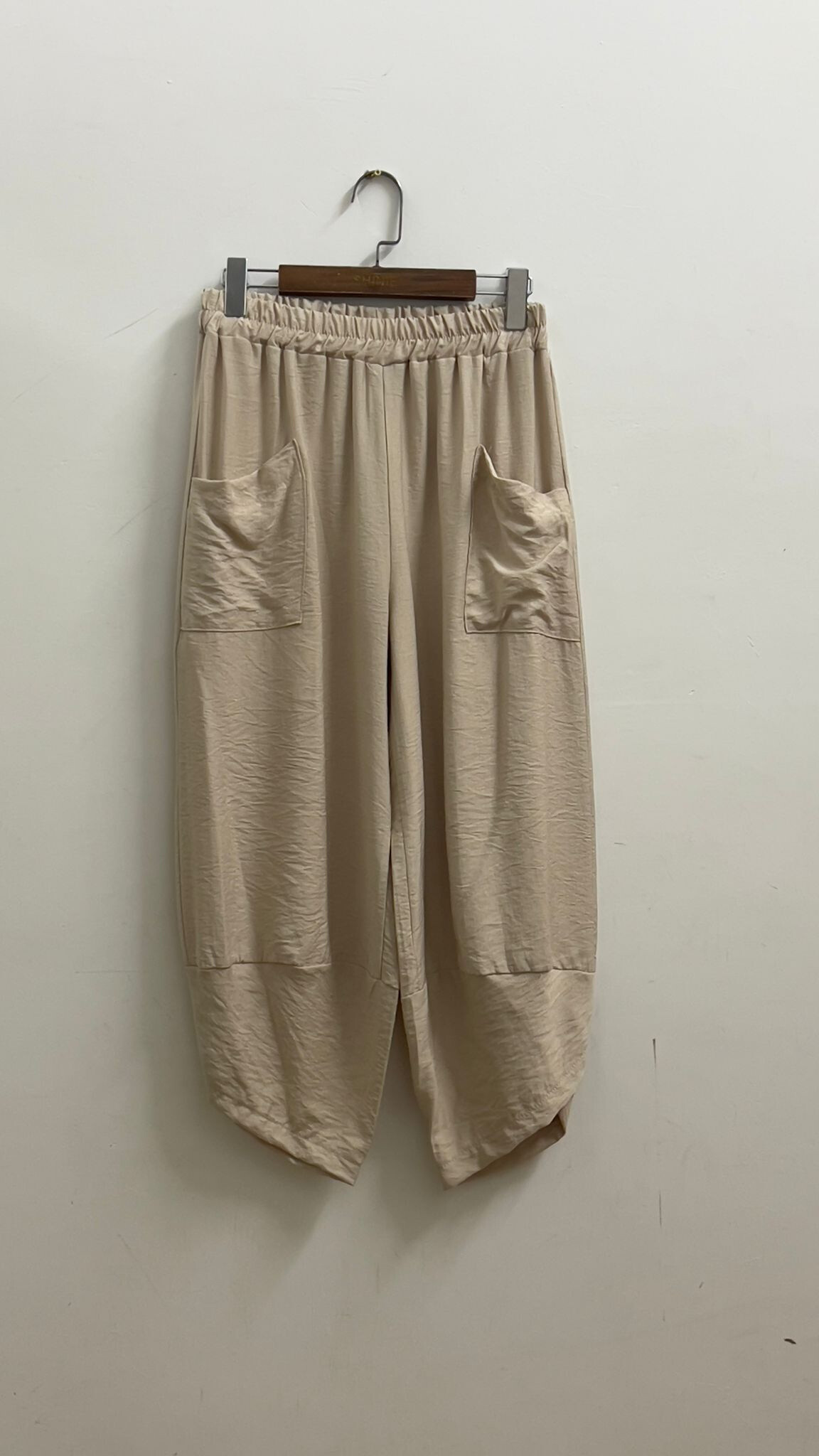 Wholesaler For Her Paris Grande Taille - plain viscose cropped pants with elasticated waist pockets